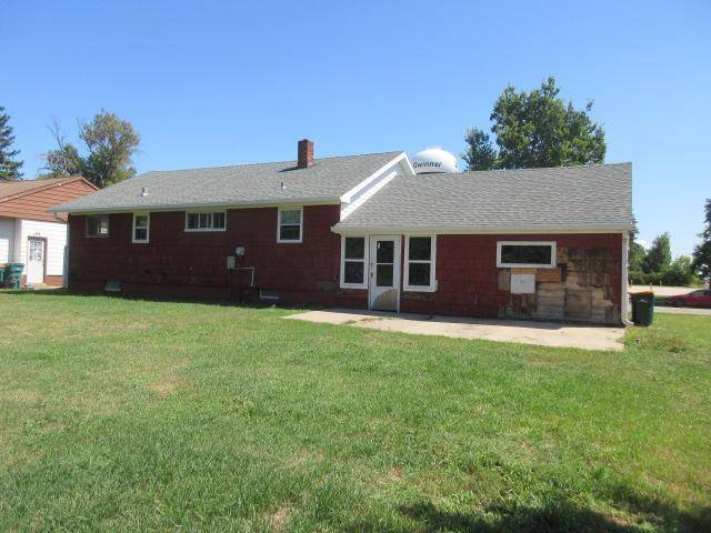 8 2nd ST NE, Gwinner, ND 58040