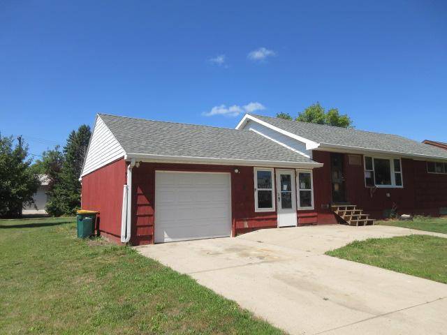 8 2nd ST NE, Gwinner, ND 58040