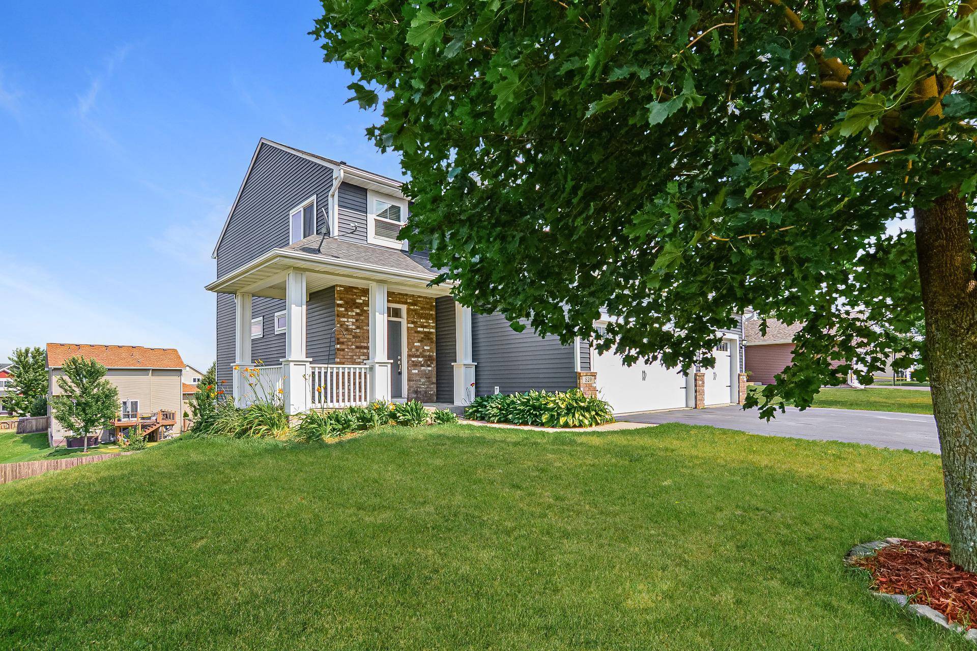 820 10th AVE NE, Lonsdale, MN 55046