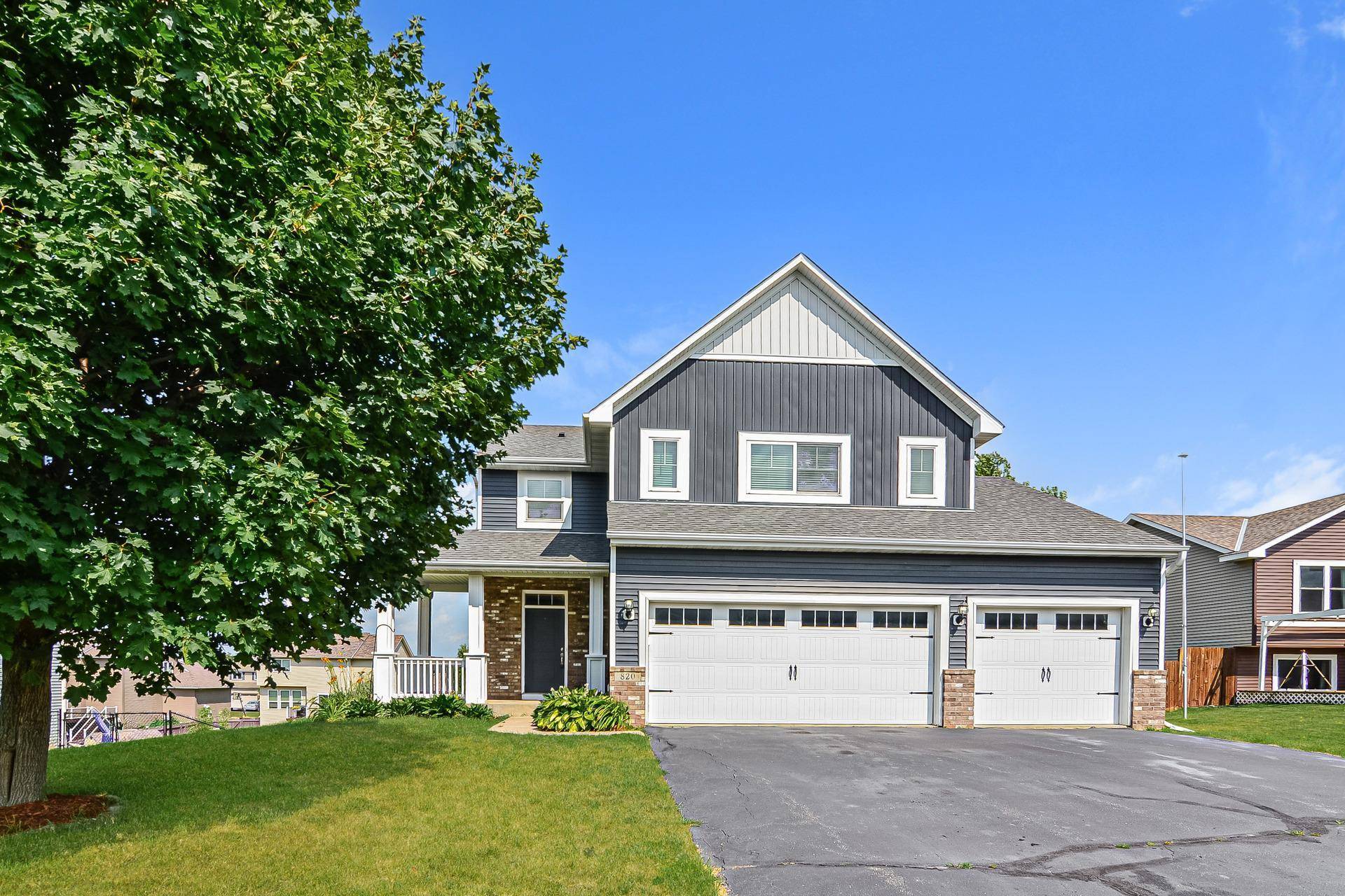 820 10th AVE NE, Lonsdale, MN 55046