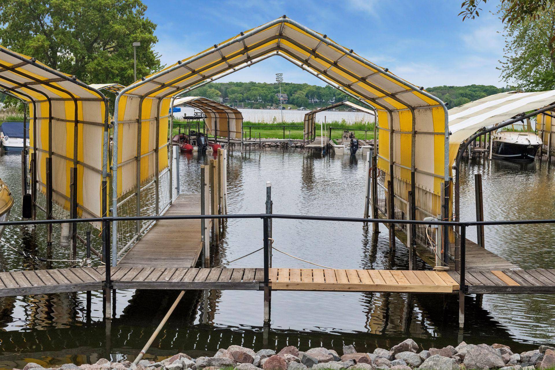 5410 Three Points BLVD #411, Mound, MN 55364