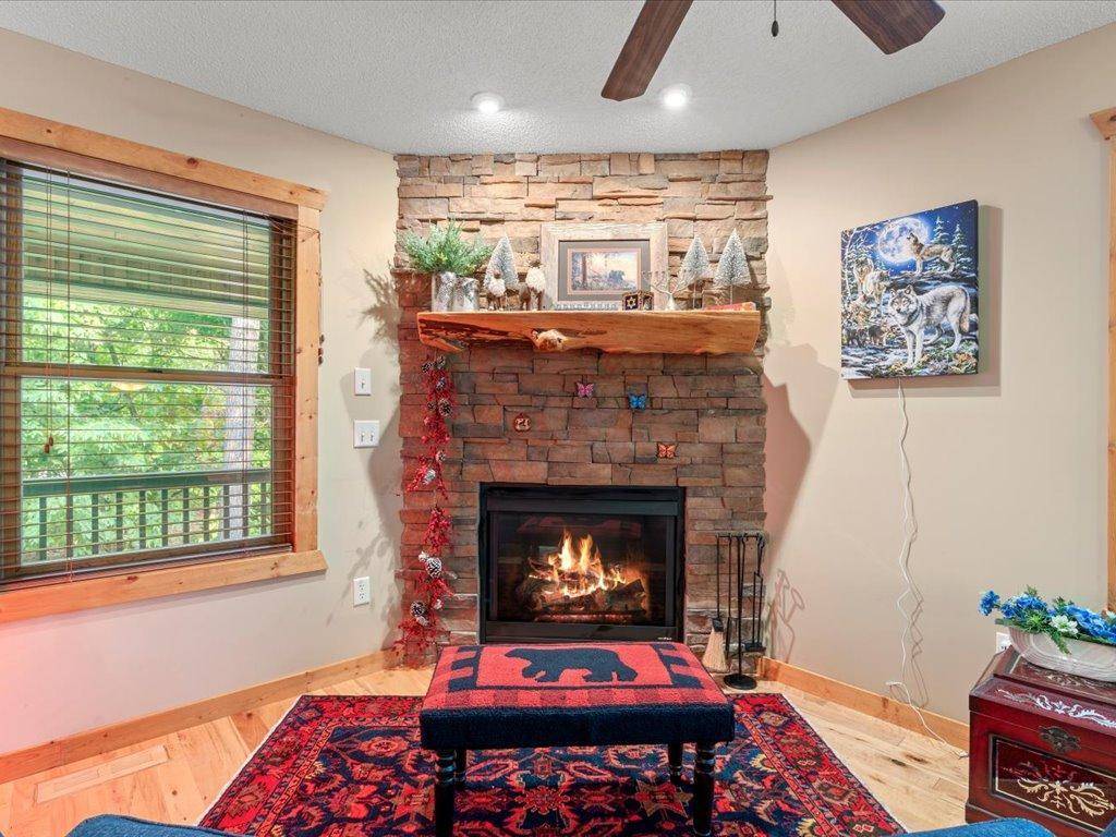 38598 Summit AVE, Crosslake, MN 56442