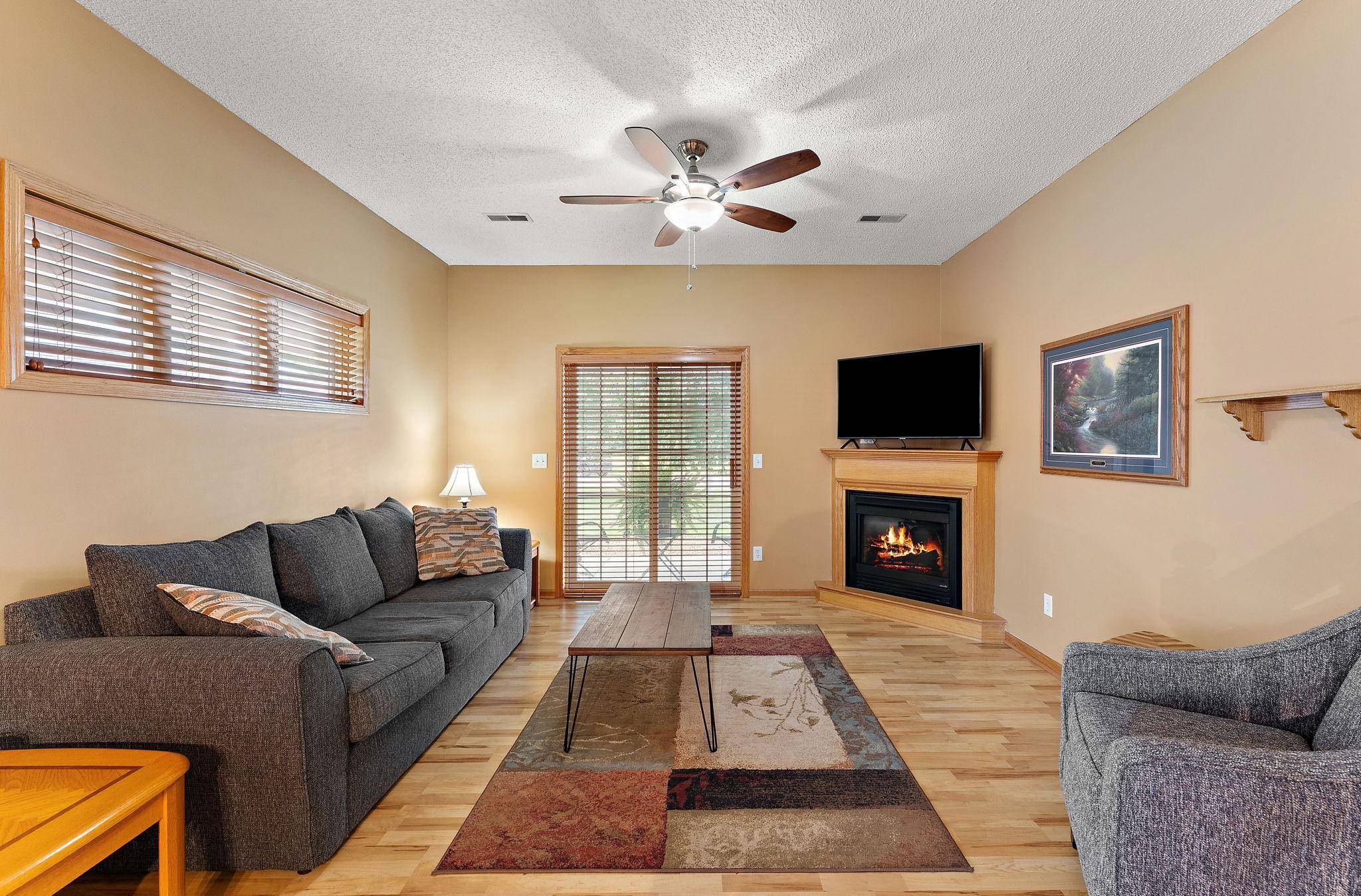 7858 Marilyn DR, Lino Lakes, MN 55014