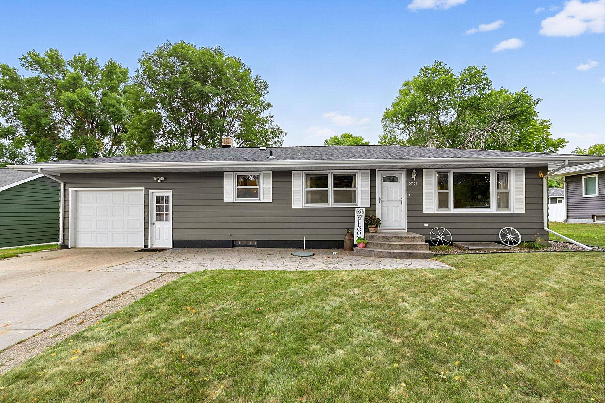 831 6th ST, Albany, MN 56307
