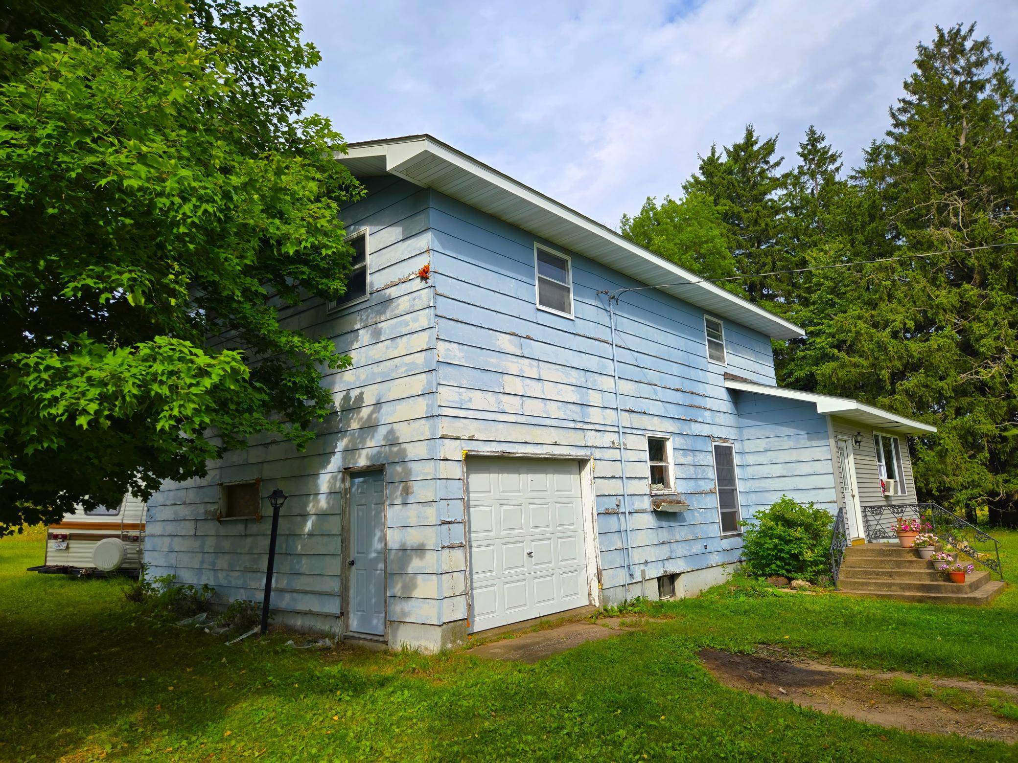 39 5th AVE, Clayton, WI 54004