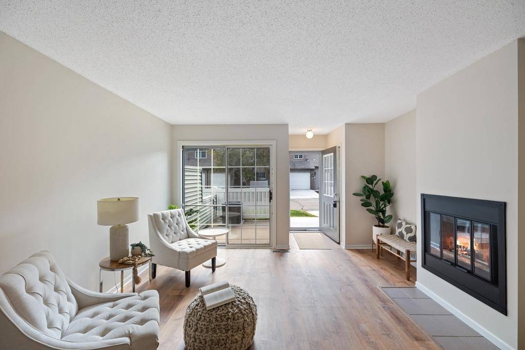 9925 Russell AVE N #9, Brooklyn Park, MN 55444