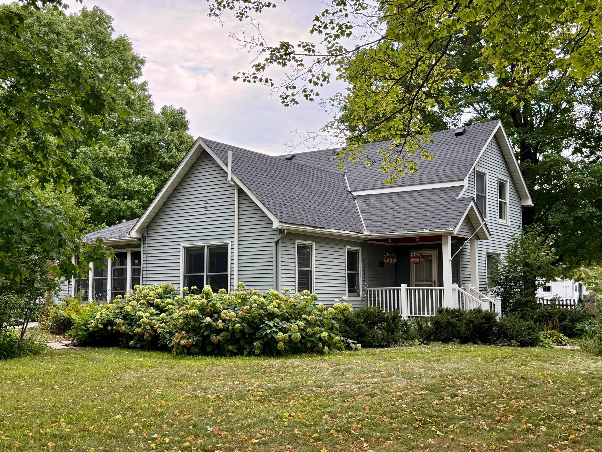 717 Winona ST, Northfield, MN 55057