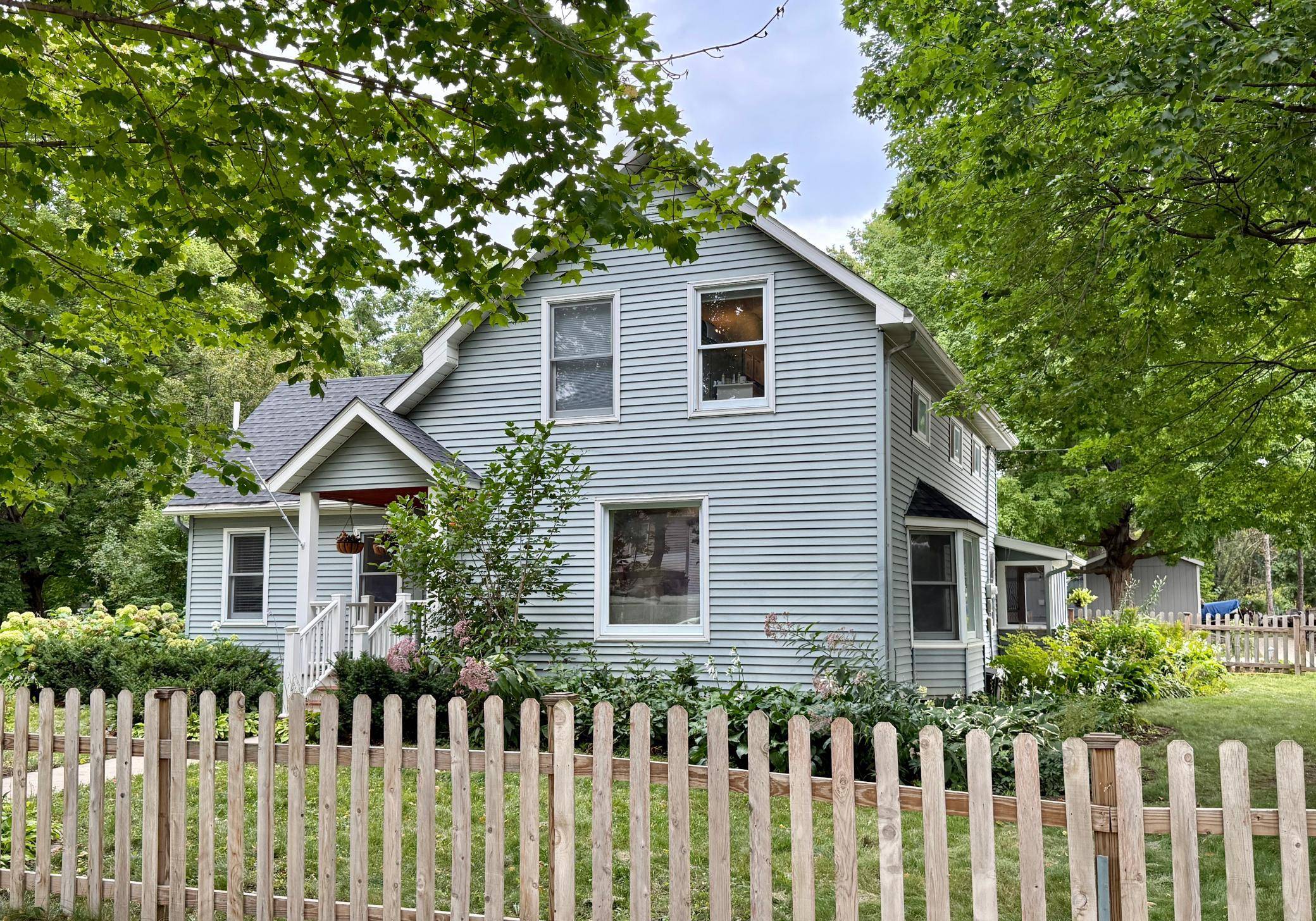 717 Winona ST, Northfield, MN 55057