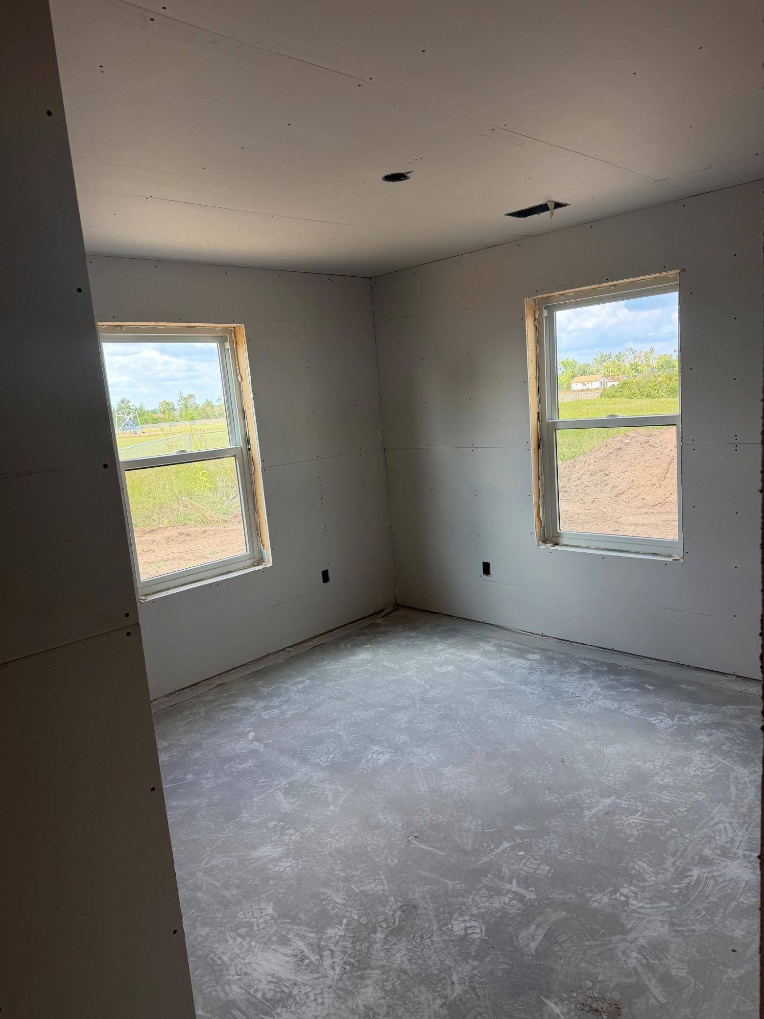 617 Lake AVE NE, Bemidji, MN 56601