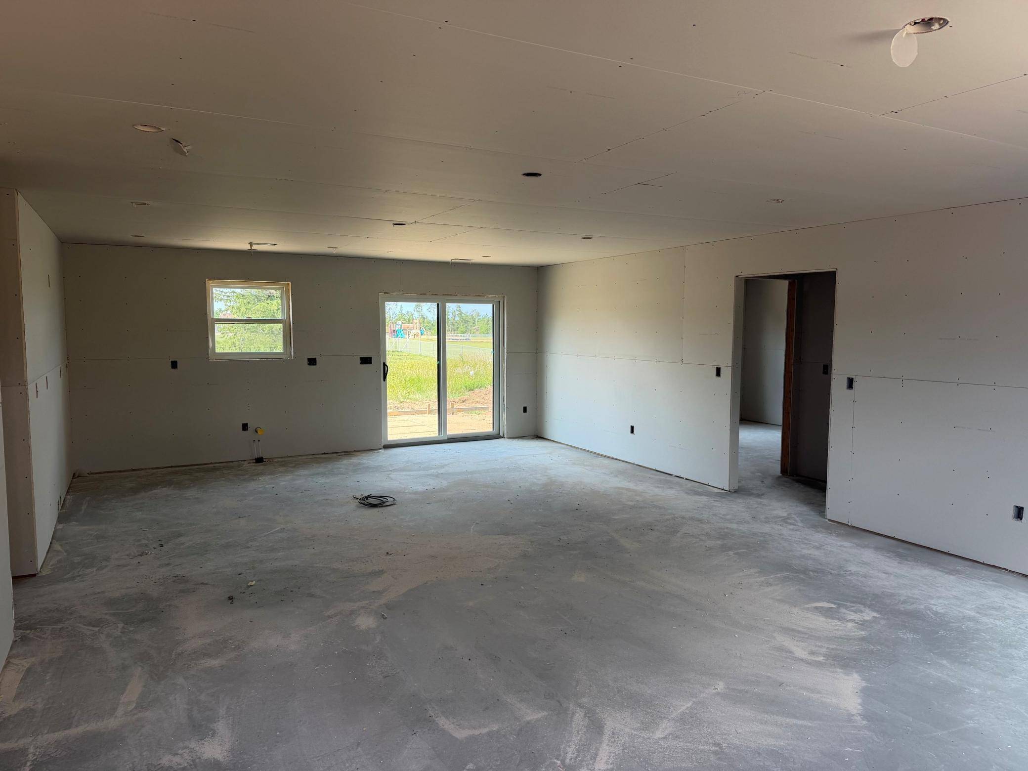 617 Lake AVE NE, Bemidji, MN 56601