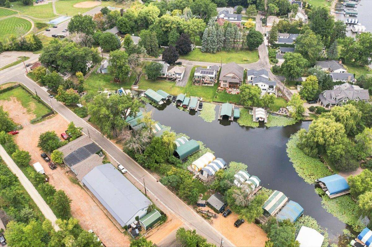 85 Brentwood AVE, Excelsior, MN 55331