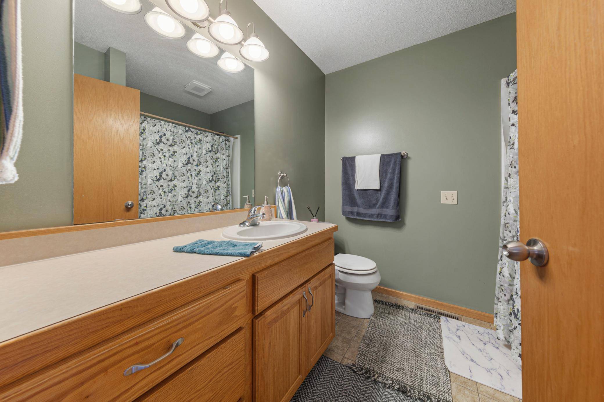1015 Poplar ST, Northfield, MN 55057