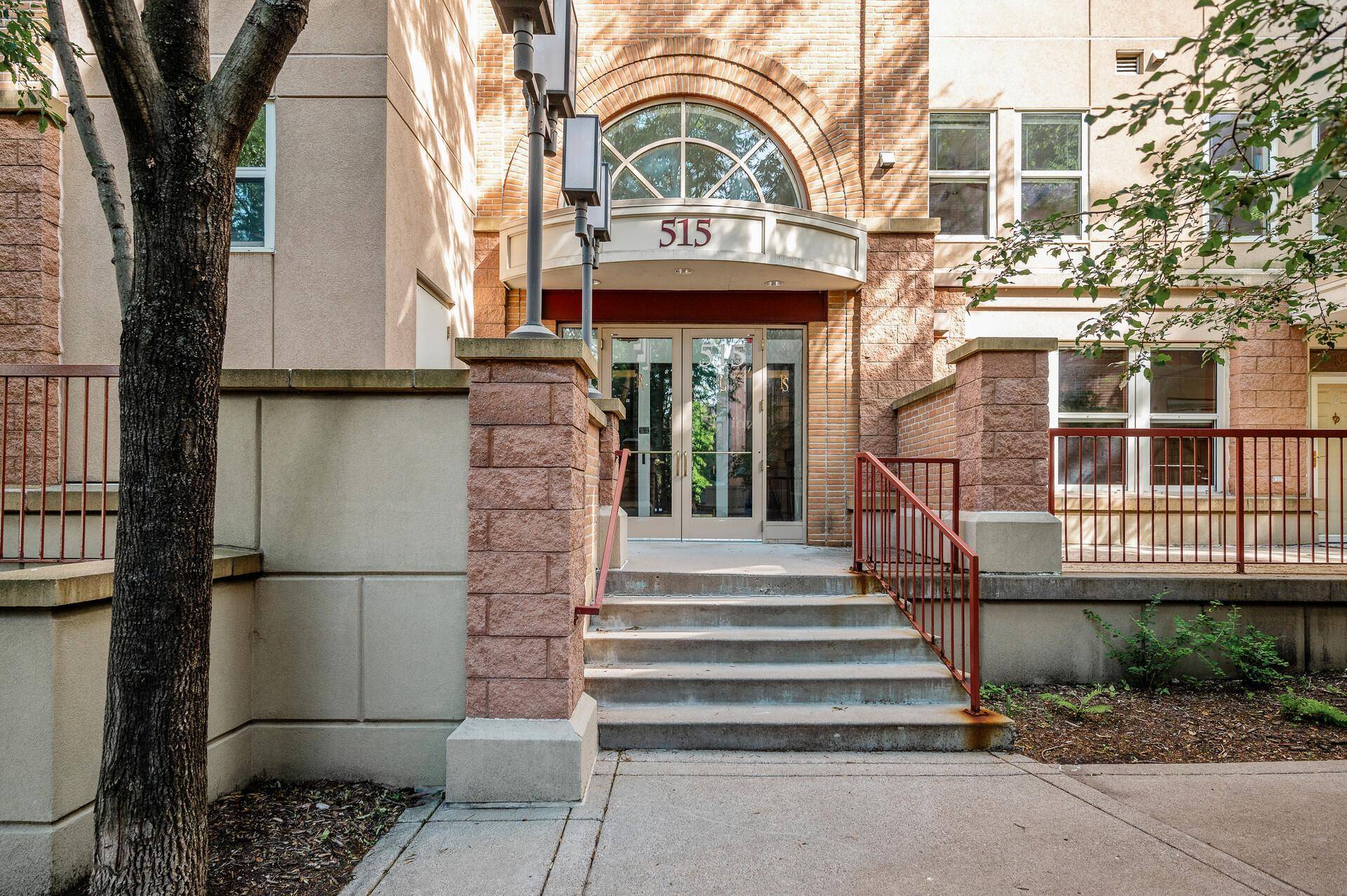515 N 1st ST #405, Minneapolis, MN 55401