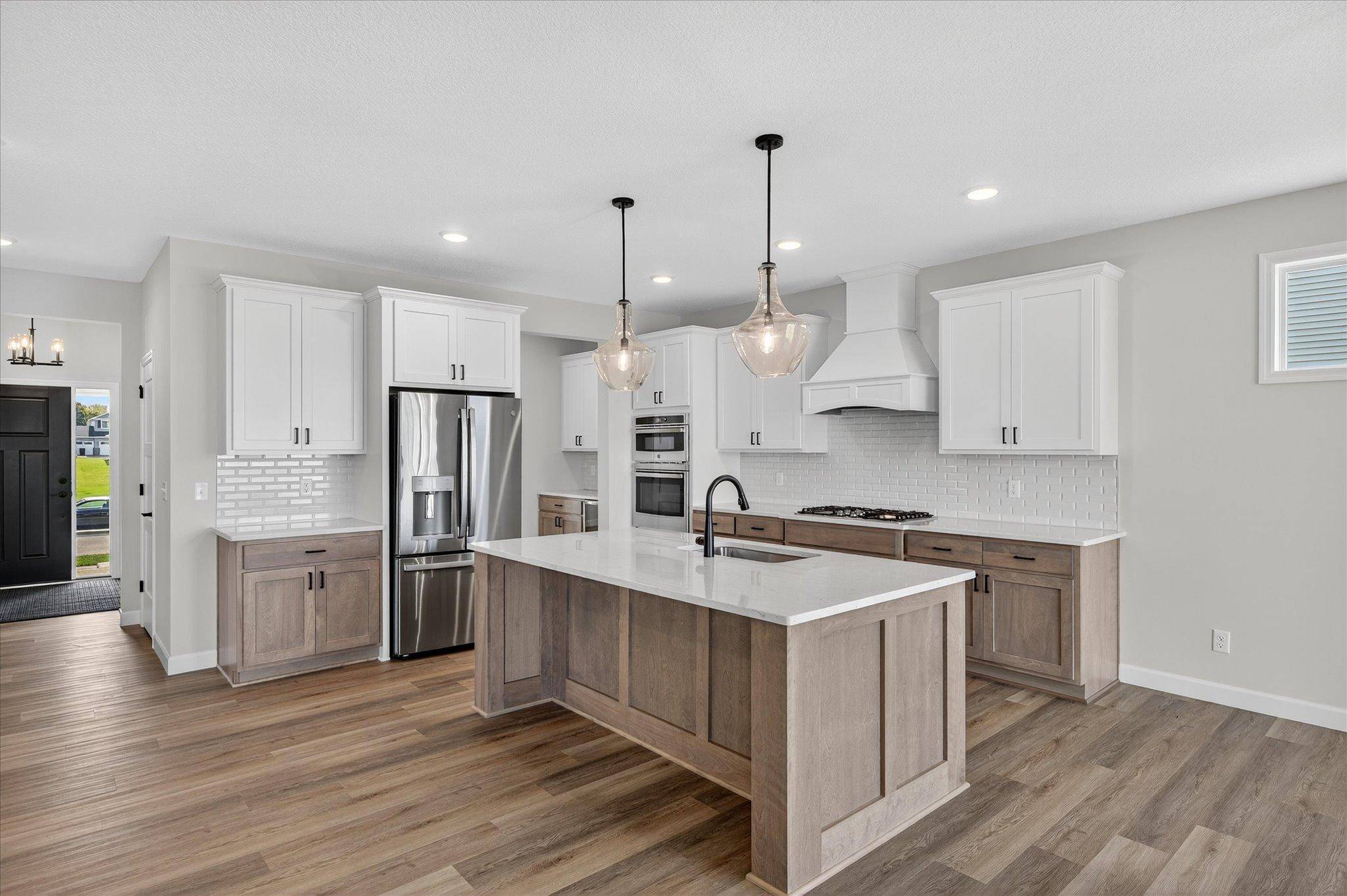 11650 5th ST NE, Hanover, MN 55341