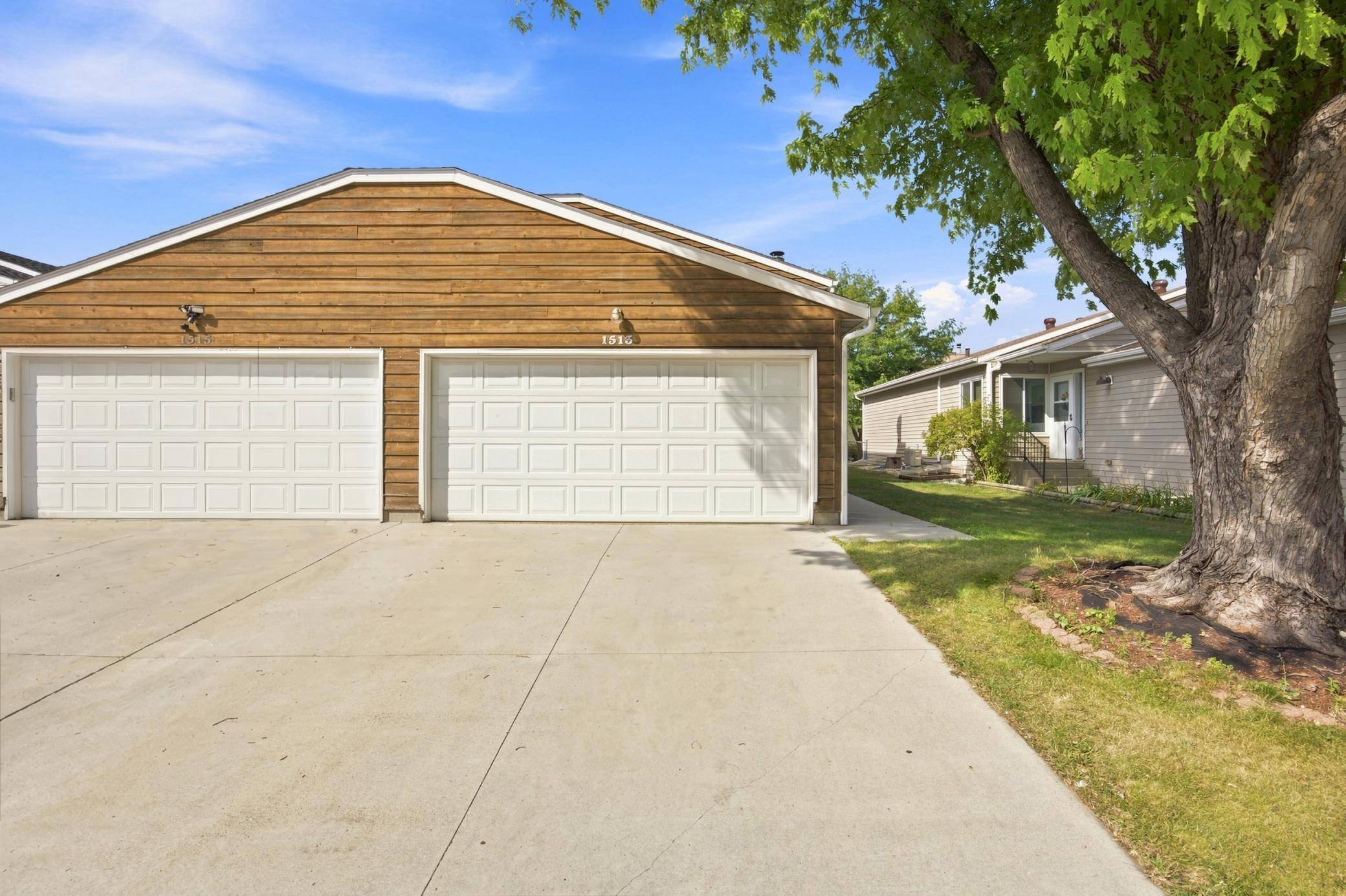 1513 28th AVE S, Fargo, ND 58103