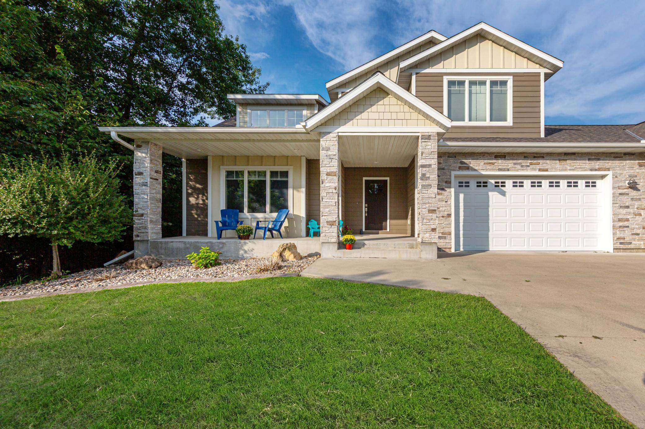317 Oak Marsh DR, Mankato, MN 56001
