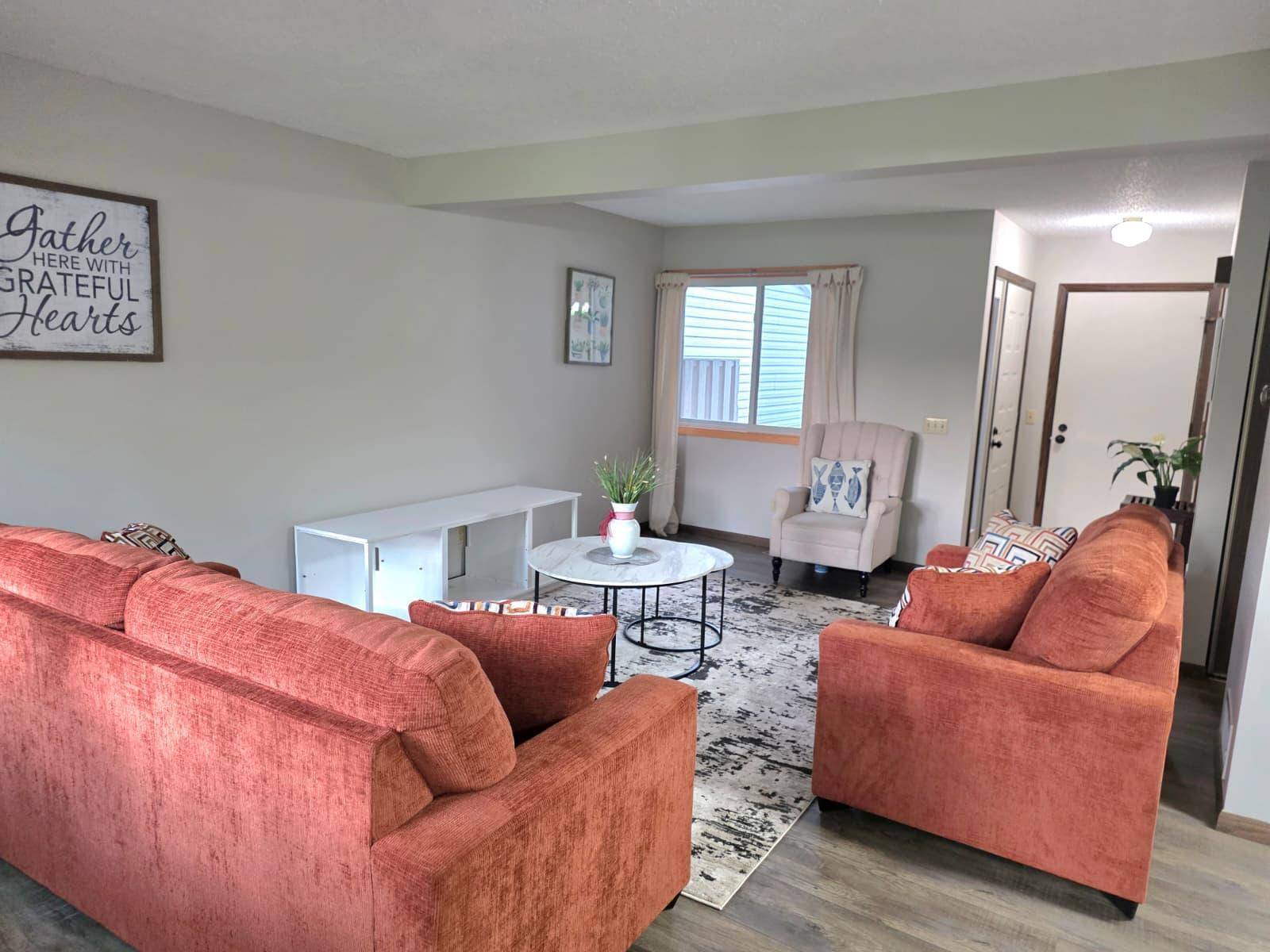 7211 Perry CT E #0, Brooklyn Center, MN 55429