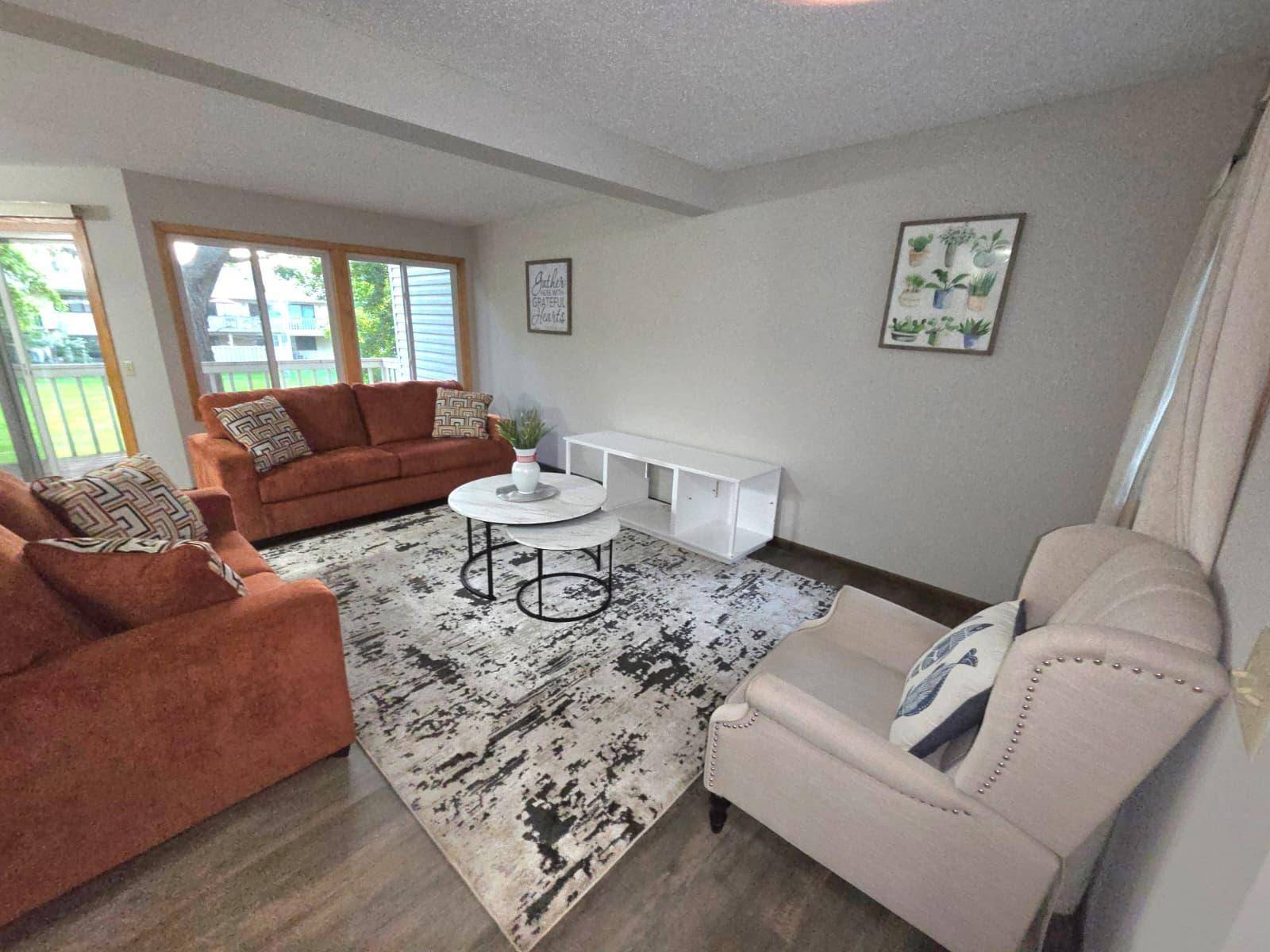 7211 Perry CT E #0, Brooklyn Center, MN 55429