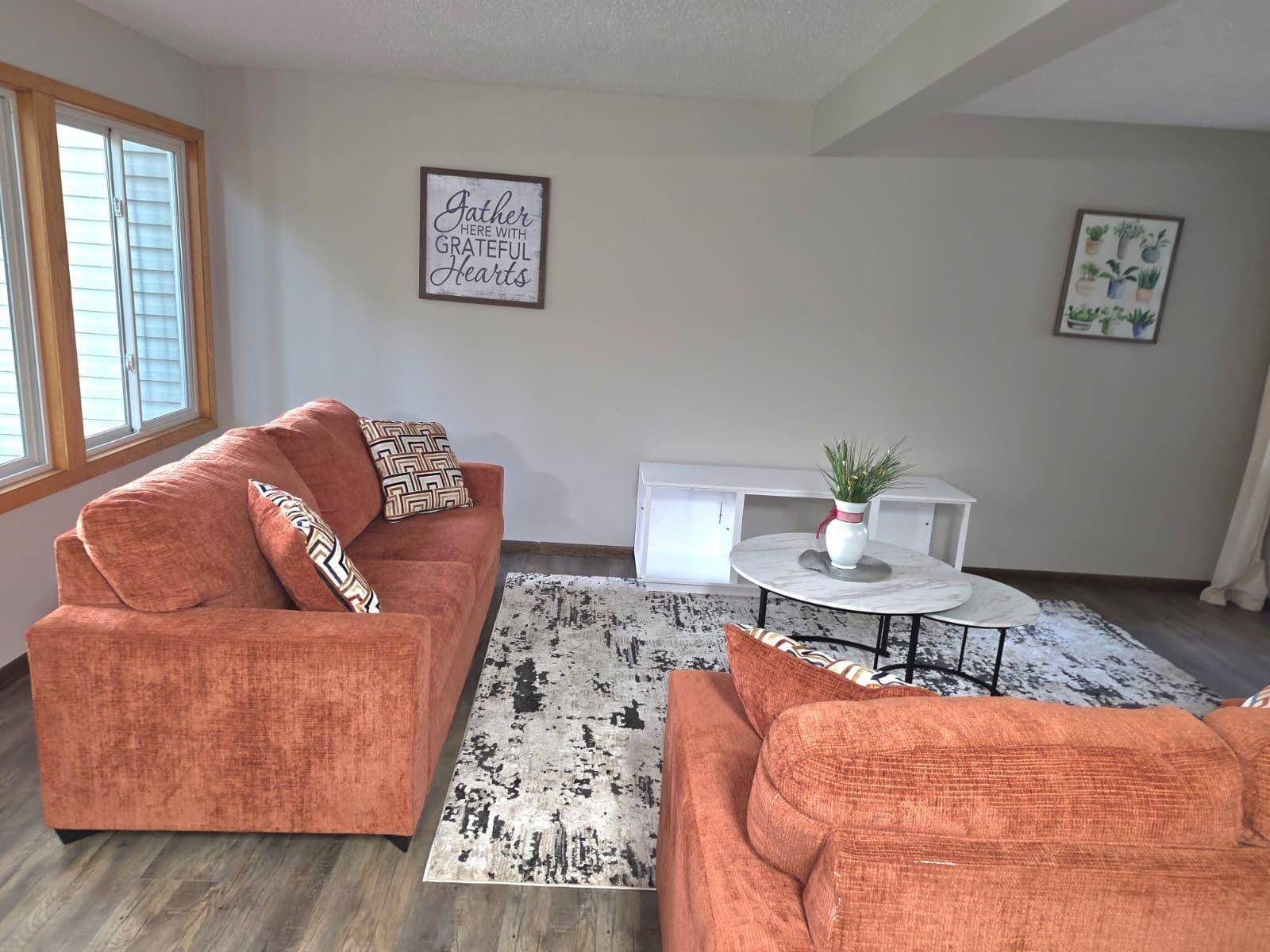 7211 Perry CT E #0, Brooklyn Center, MN 55429