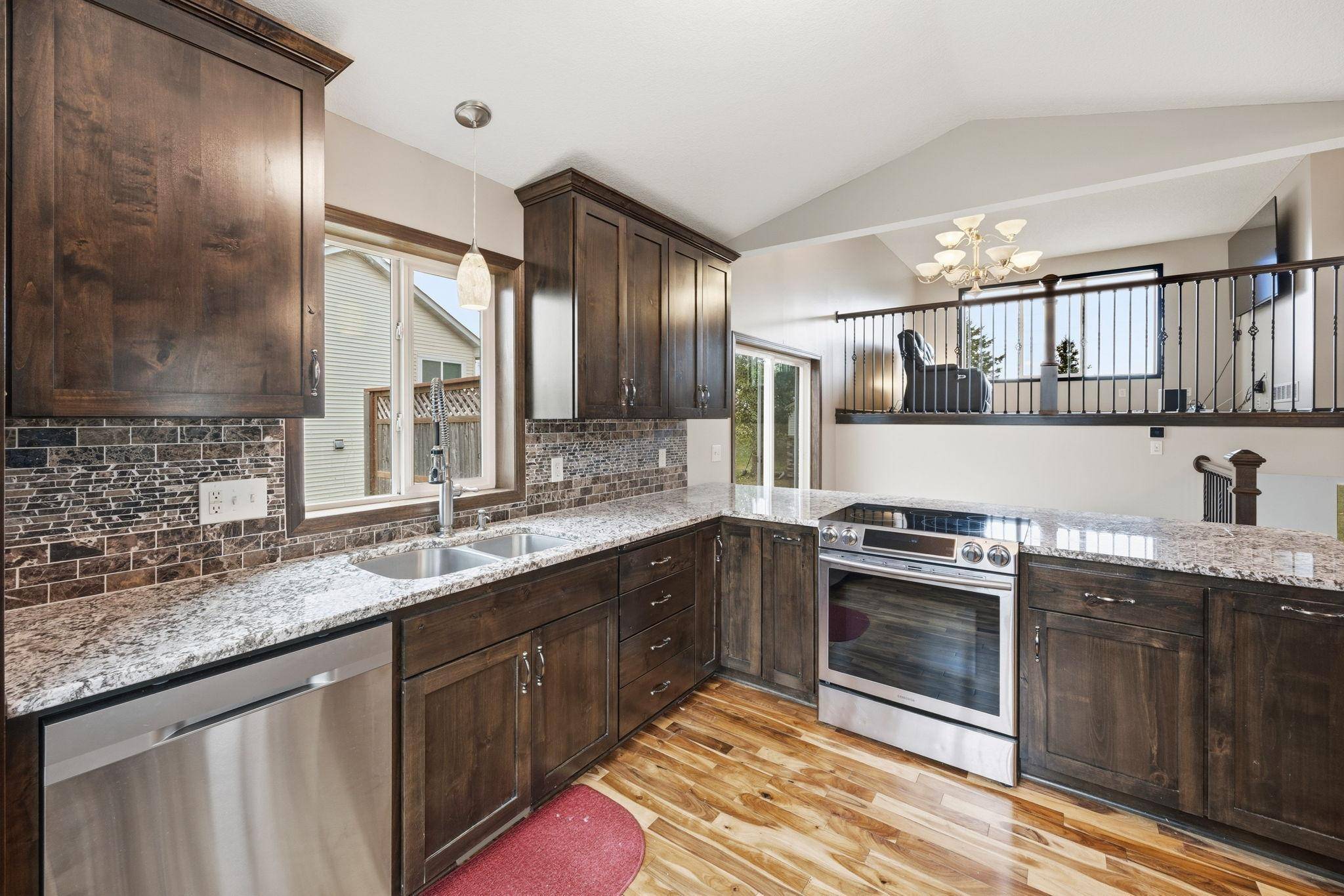4442 Eakern CIR NE, Monticello, MN 55362