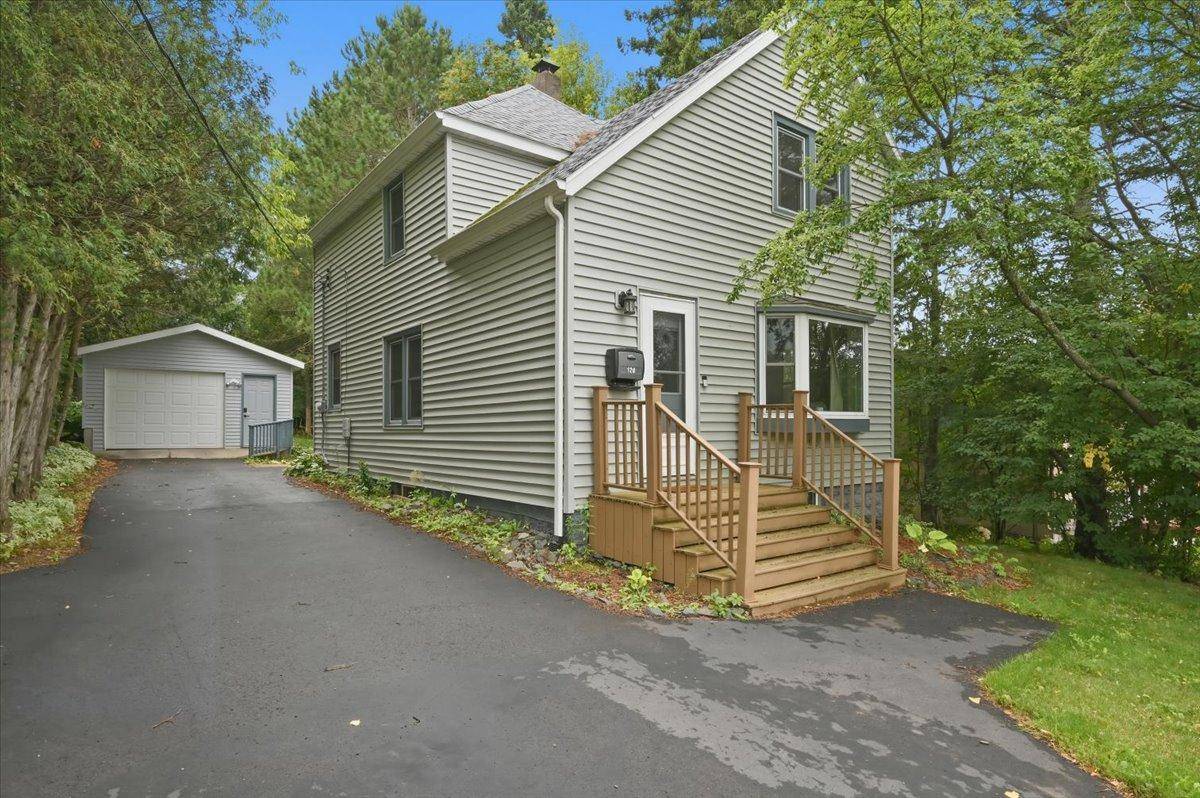 128 W Quince ST, Duluth, MN 55811