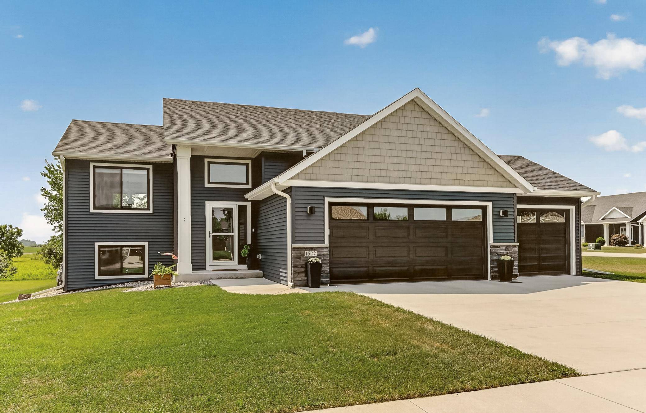 1502 2nd ST NW, Kasson, MN 55944