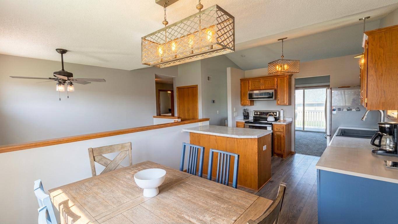 2769 235th AVE NW, Saint Francis, MN 55070