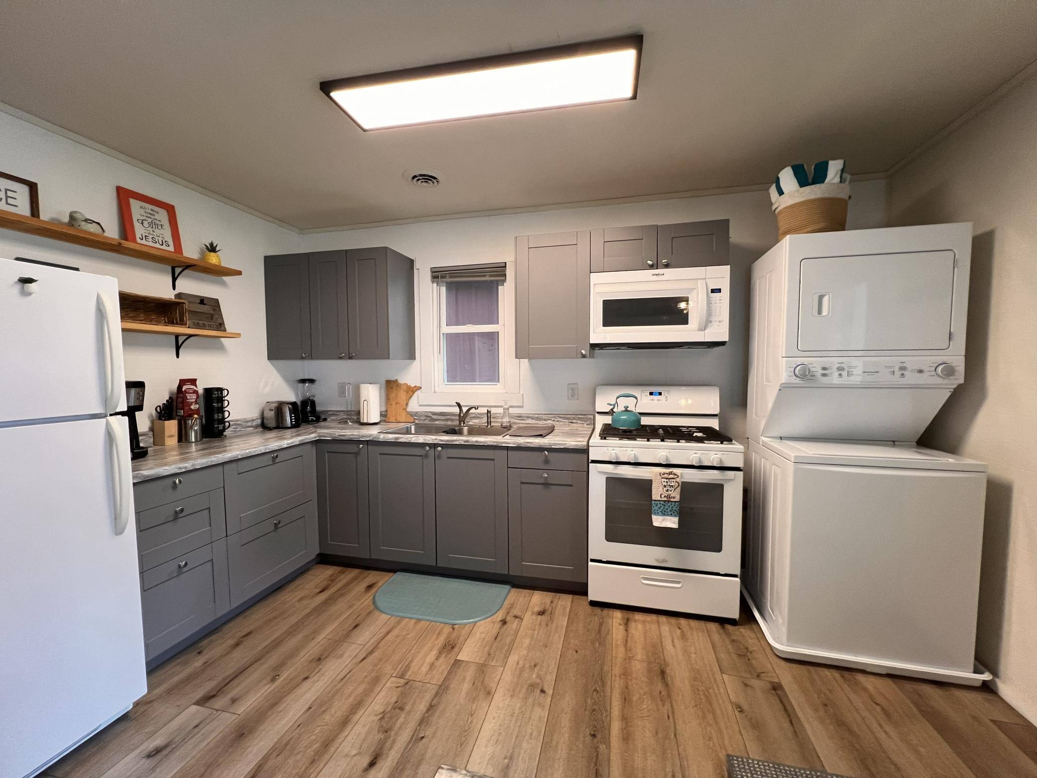1321 S Darling DR NW #1, Alexandria, MN 56308