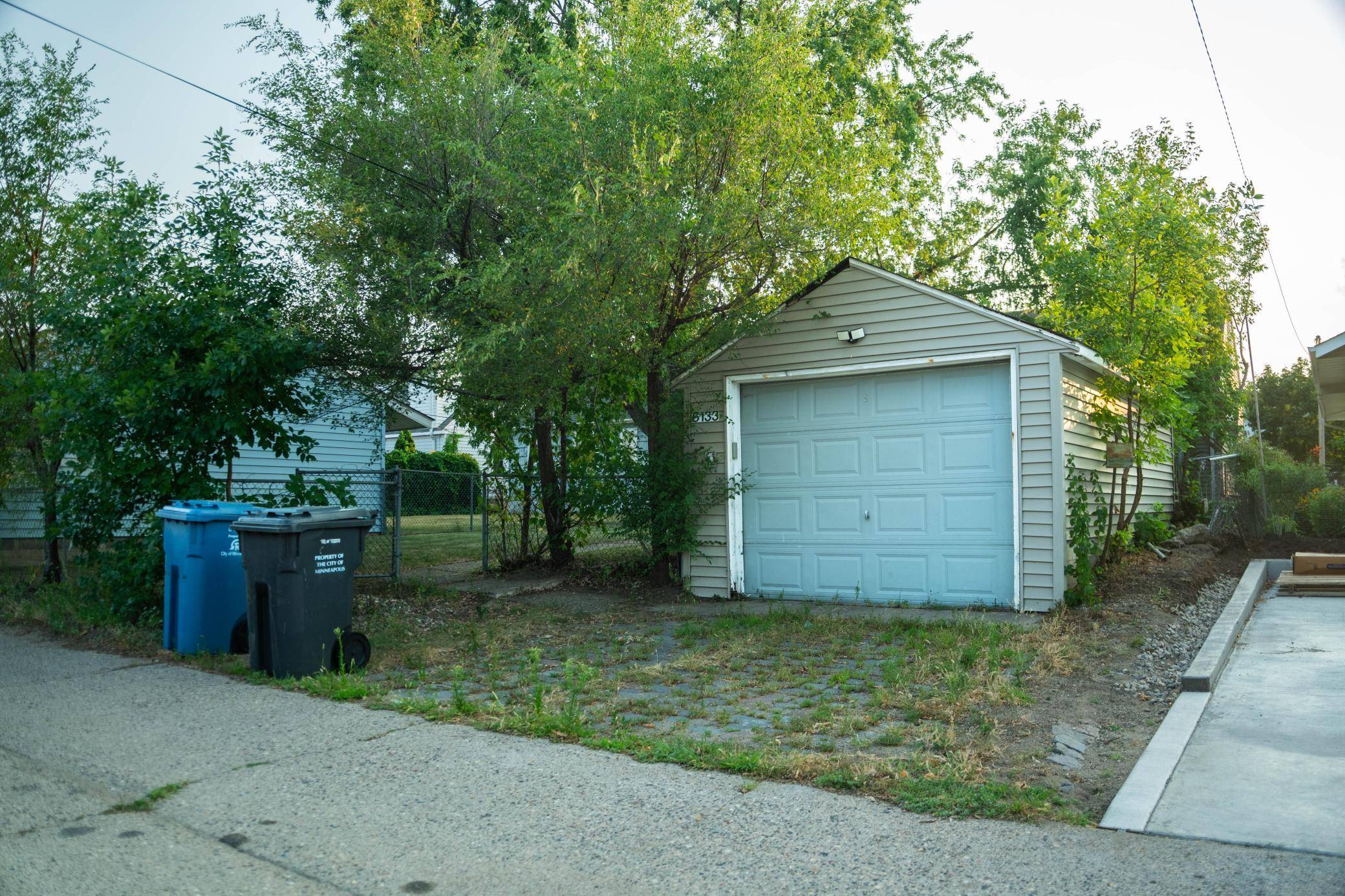 6133 Thomas AVE S, Minneapolis, MN 55410