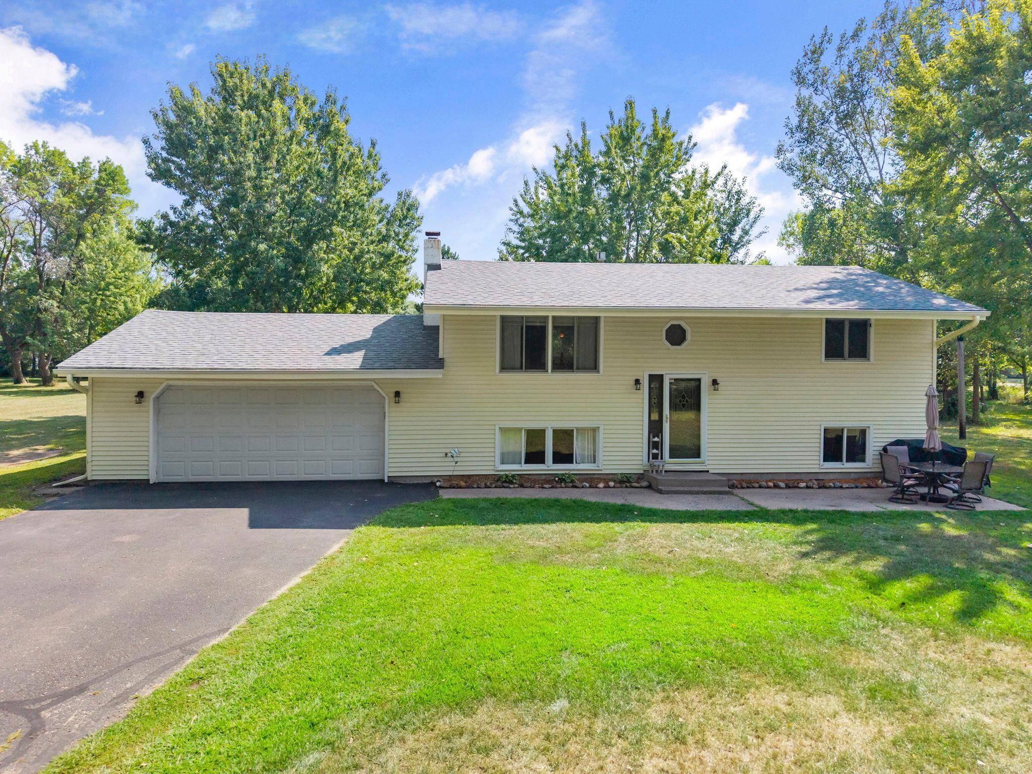 13425 309th AVE NW, Princeton, MN 55371