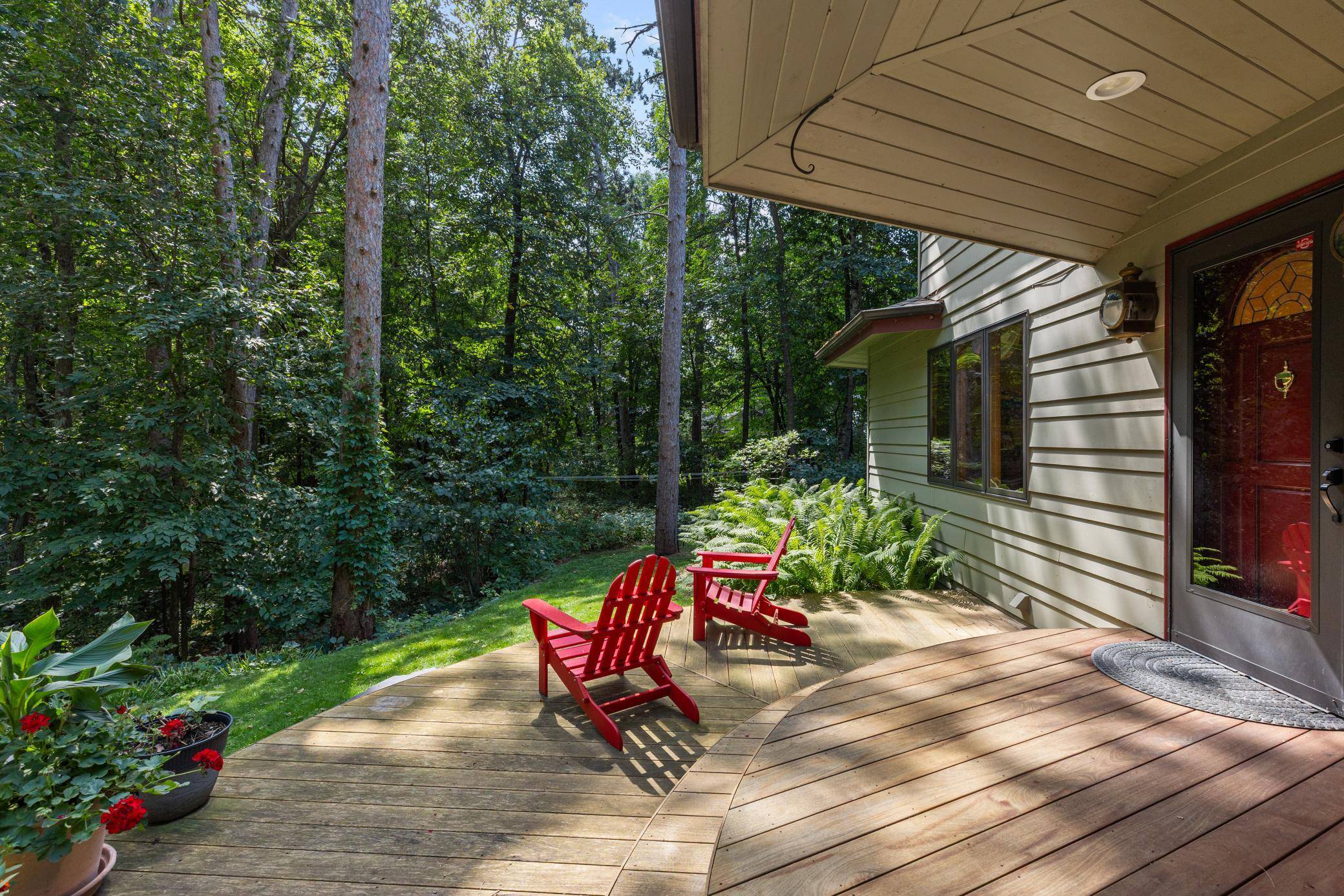 11077 Leisure LN, Brainerd, MN 56401