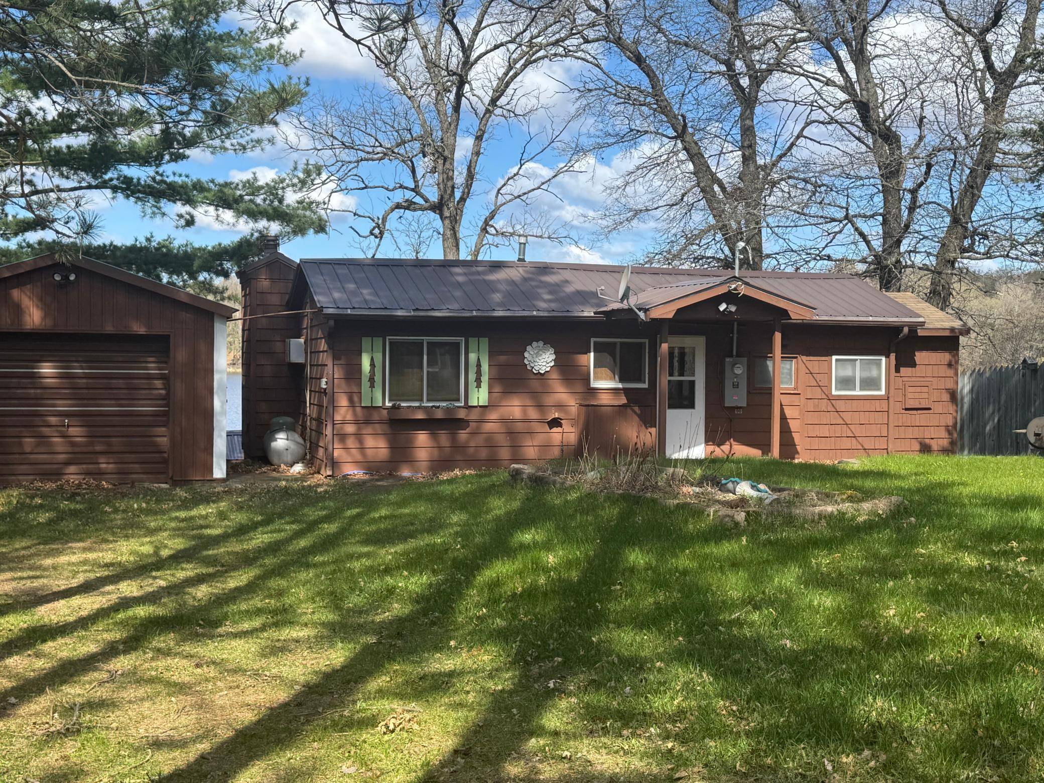 23605 Bashaw TRL, Dewey Twp, WI 54871