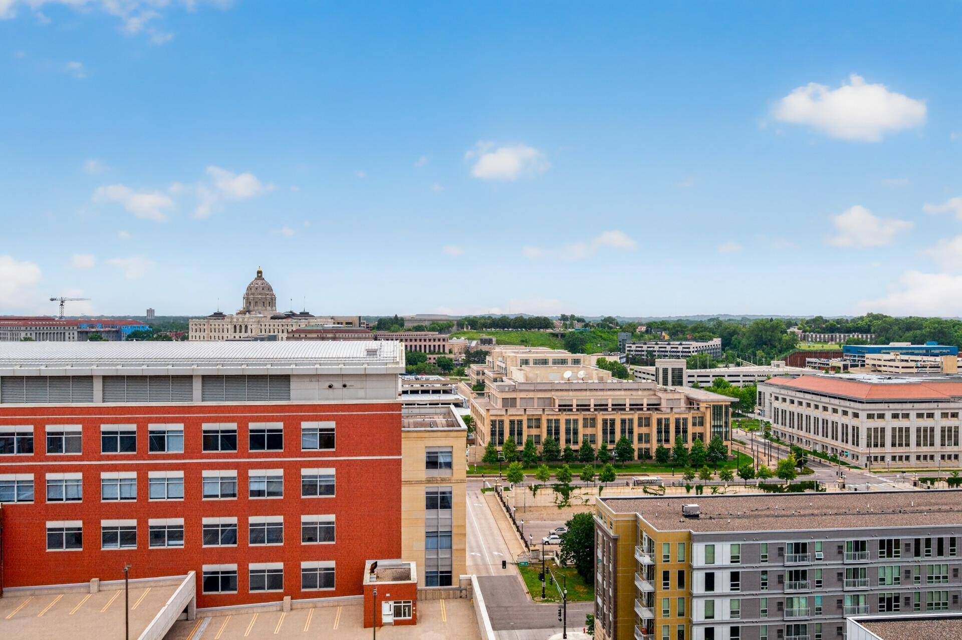78 10th E ST #1909, Saint Paul, MN 55101