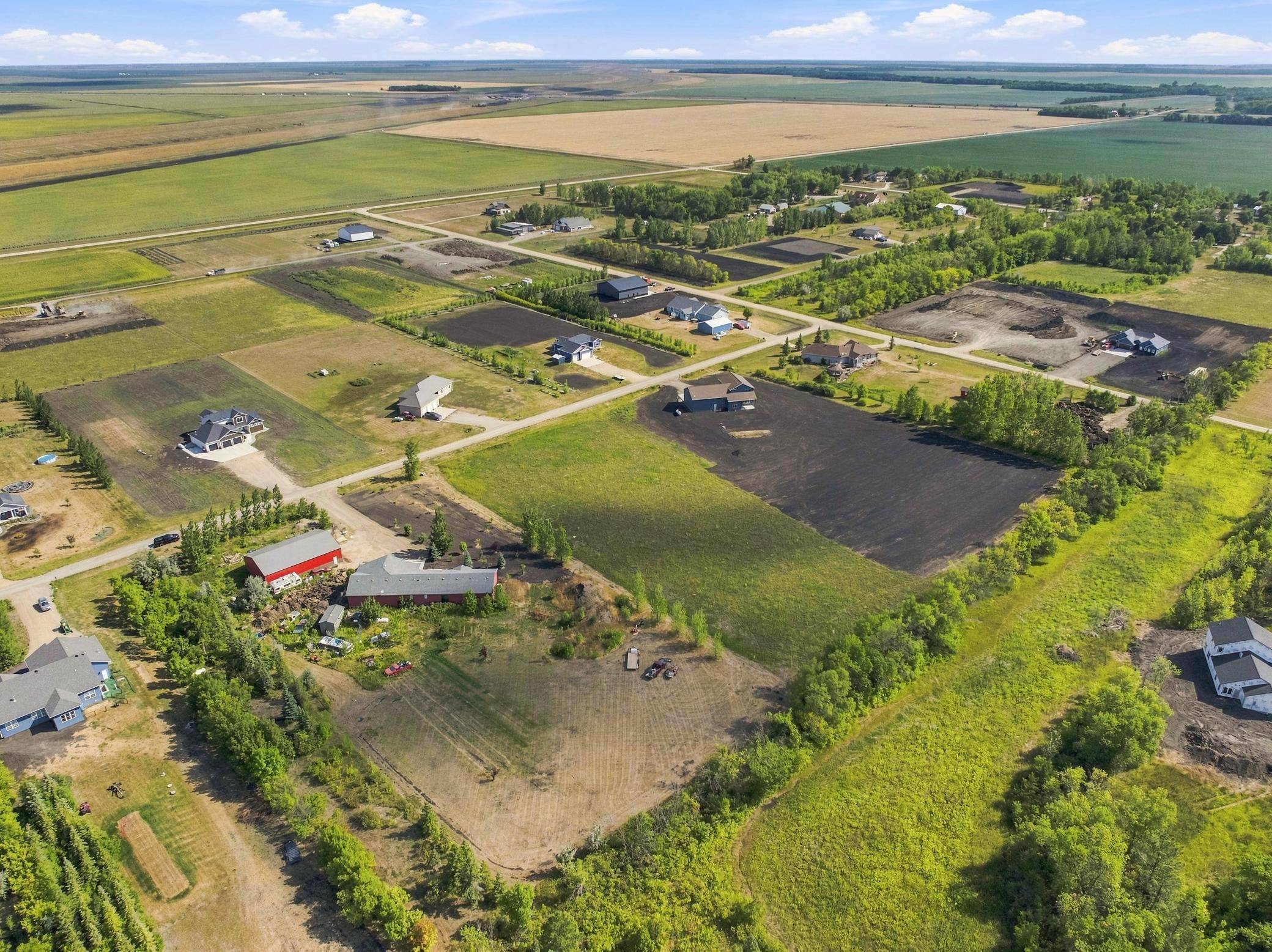 16864 Orchard BLVD W, Harwood, ND 58042