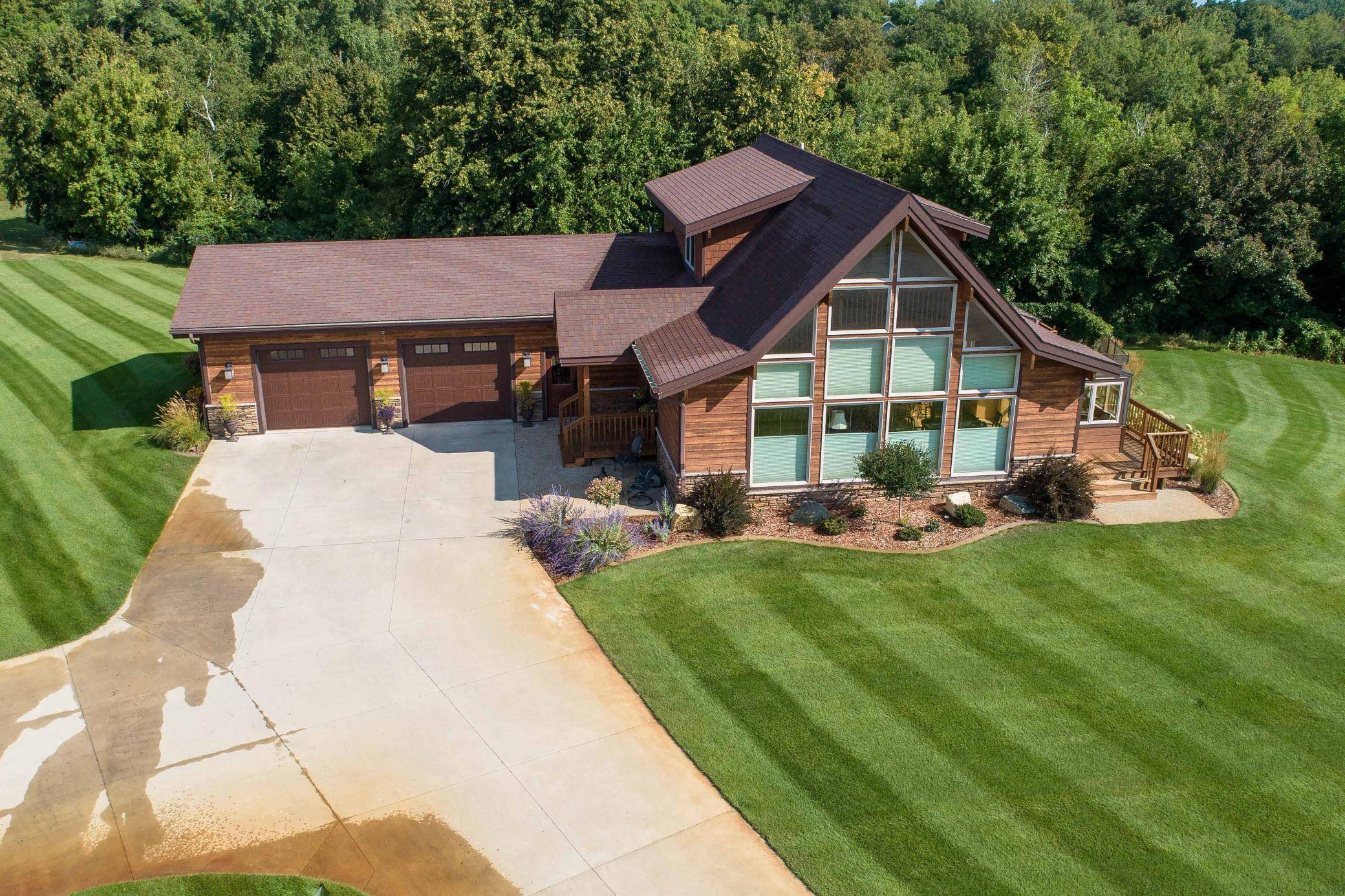 2701 Pristine Bay CT NW, Alexandria, MN 56308