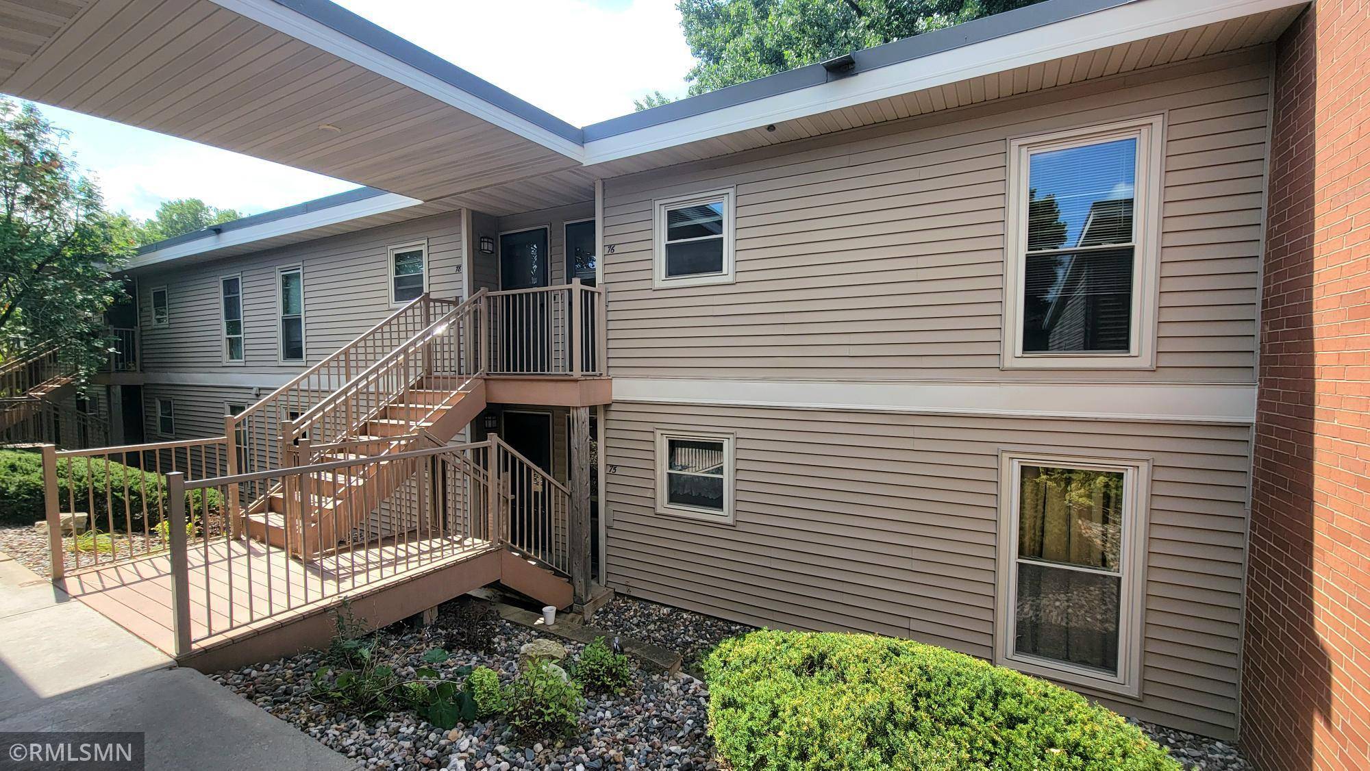 110276 Village RD, Chaska, MN 55318