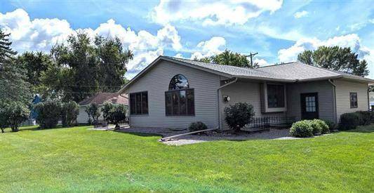 312 Maywood AVE, Eagle Lake, MN 56024