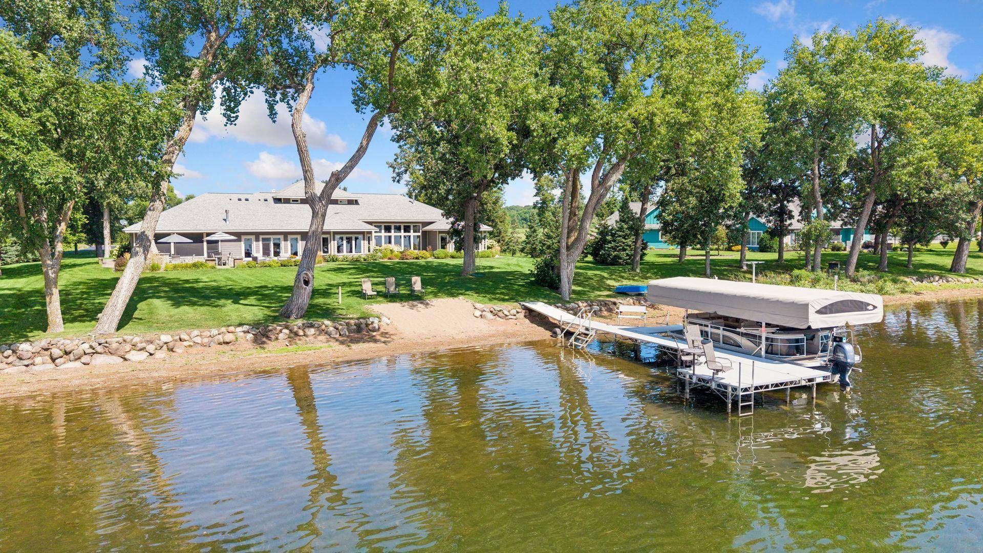 7633 117th ST NW, Annandale, MN 55302