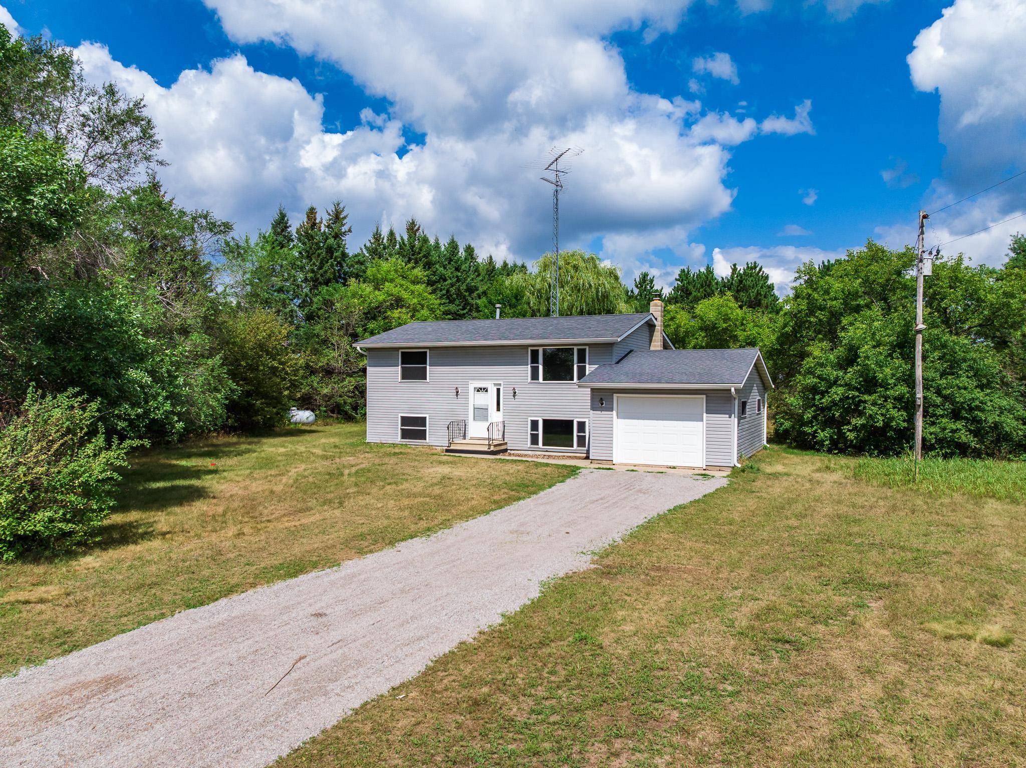 16042 203rd ST, Little Falls, MN 56345