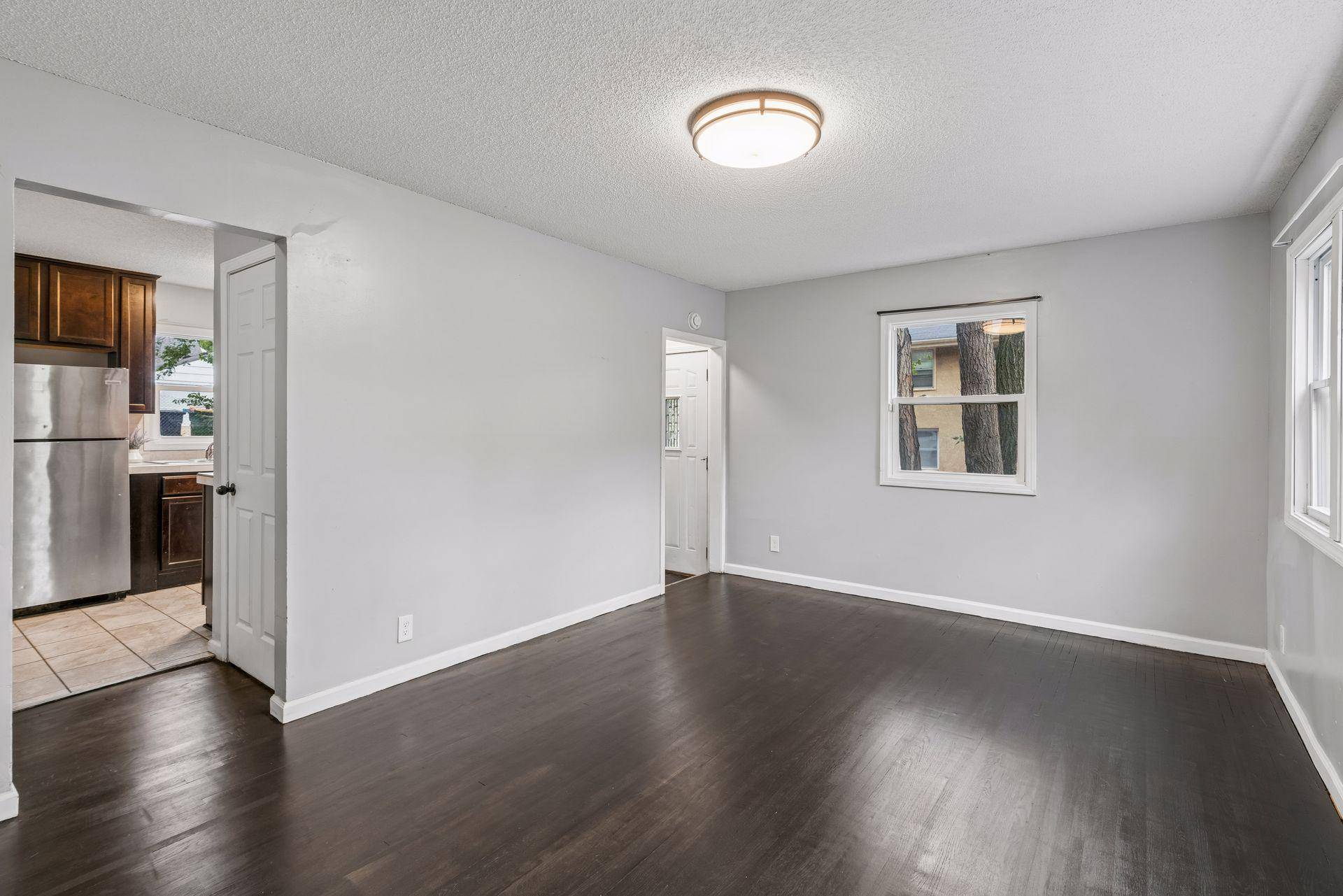 5149 University AVE NE, Columbia Heights, MN 55421