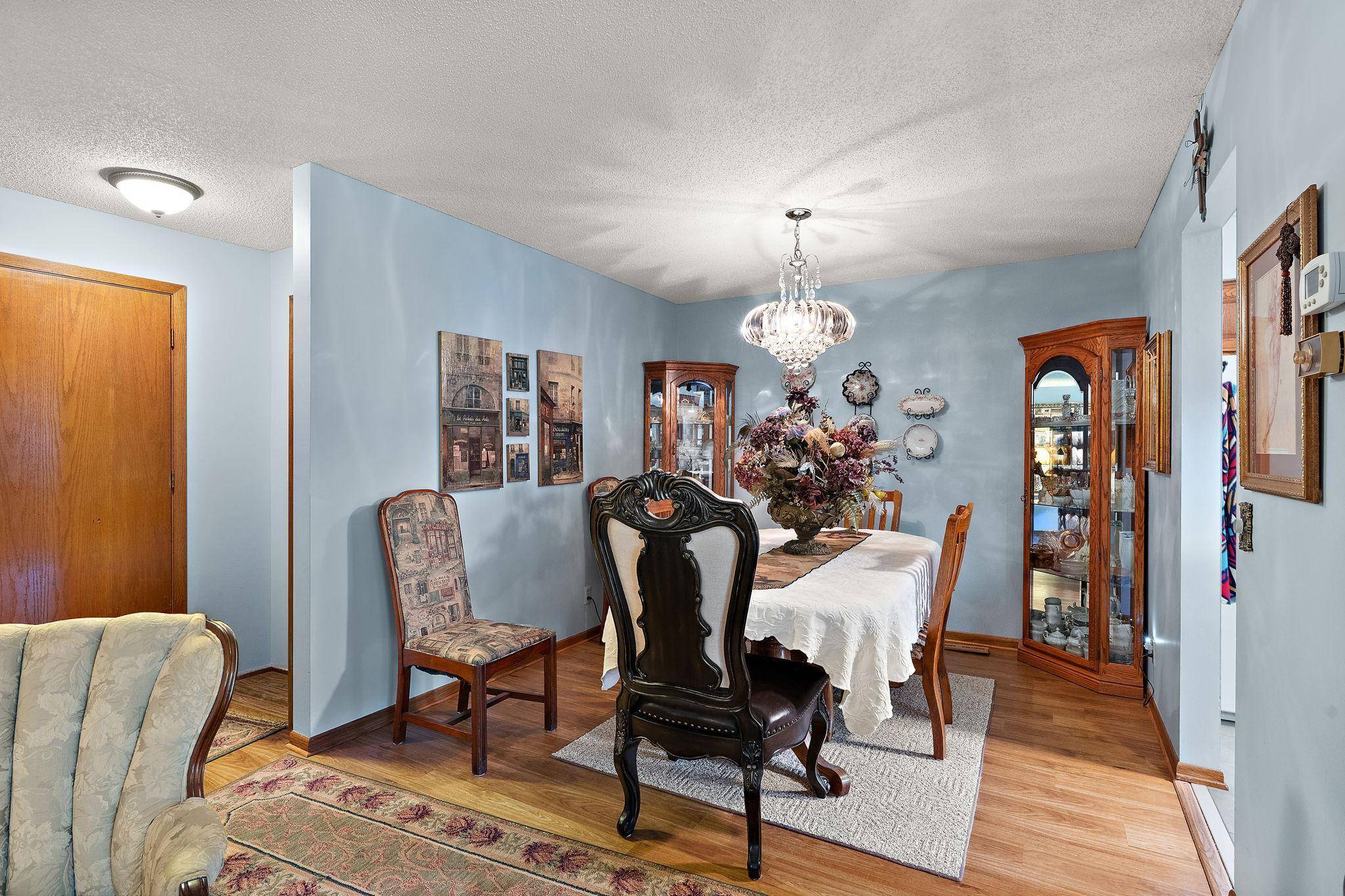 1859 Livingston AVE #D, West Saint Paul, MN 55118