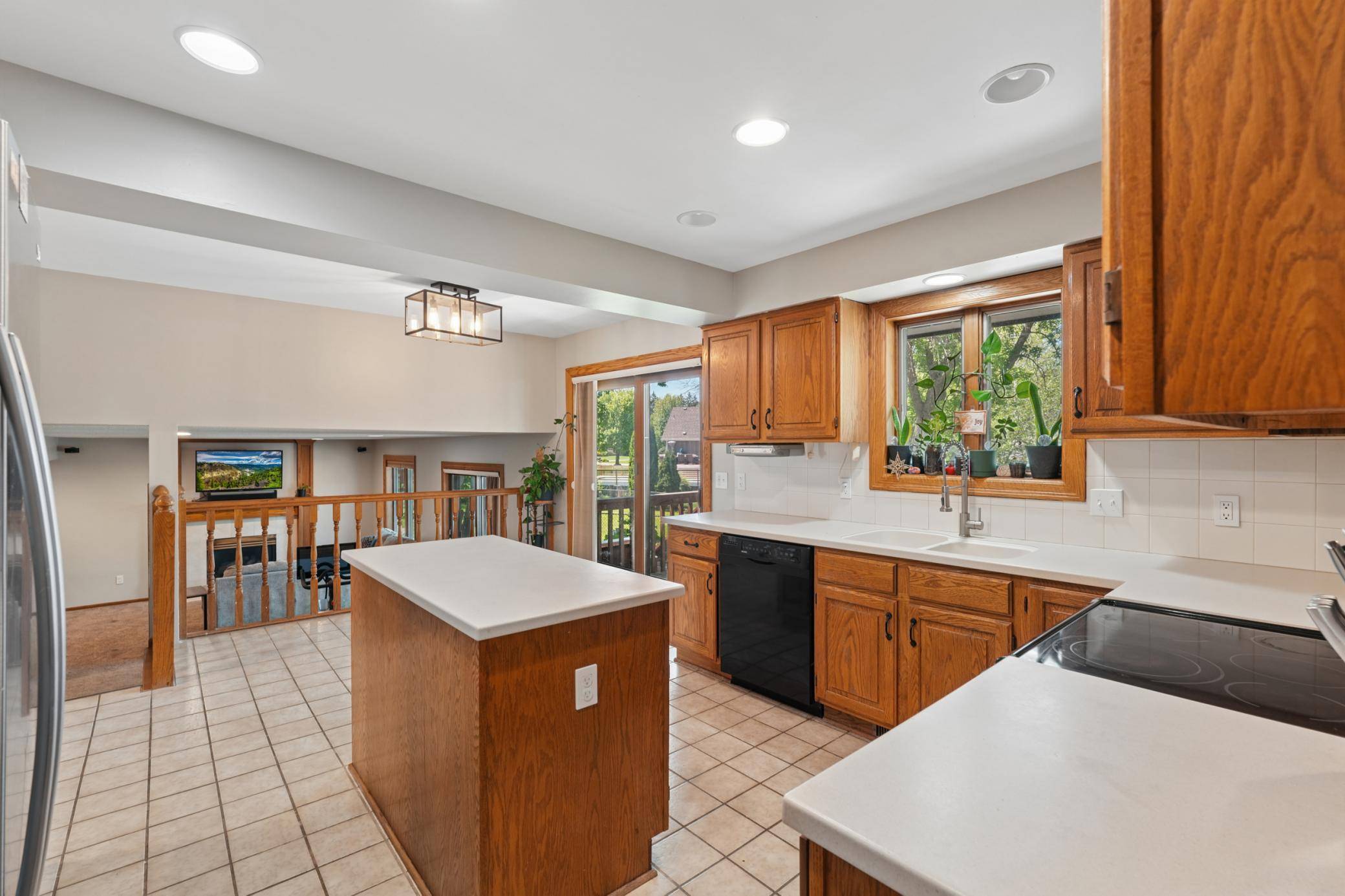 6702 120th AVE N, Champlin, MN 55316