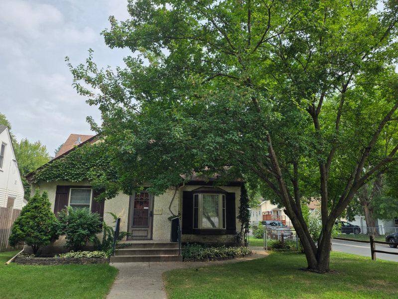 3057 Georgia AVE S, Saint Louis Park, MN 55426