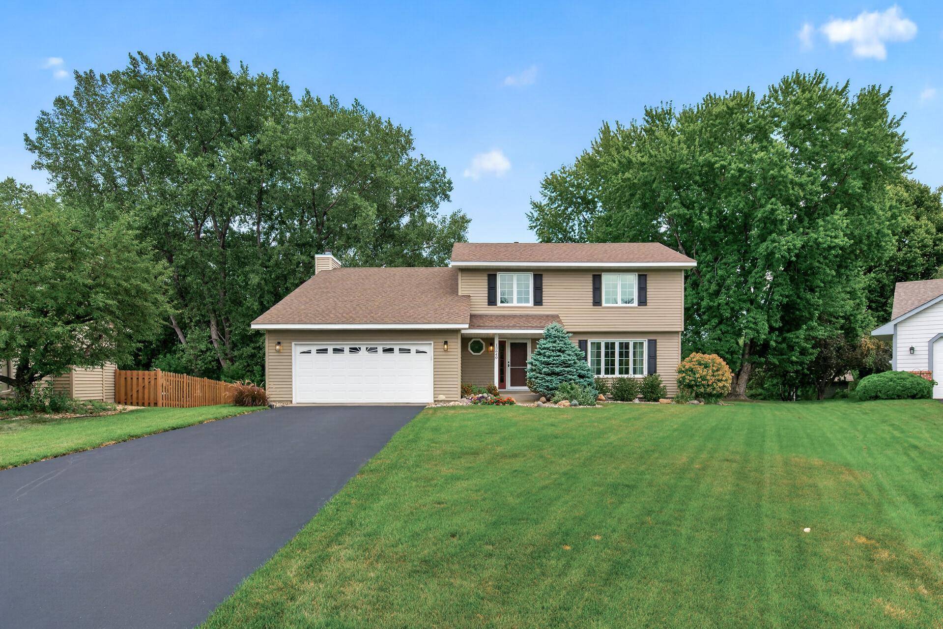 13640 Gardenia PATH, Apple Valley, MN 55124