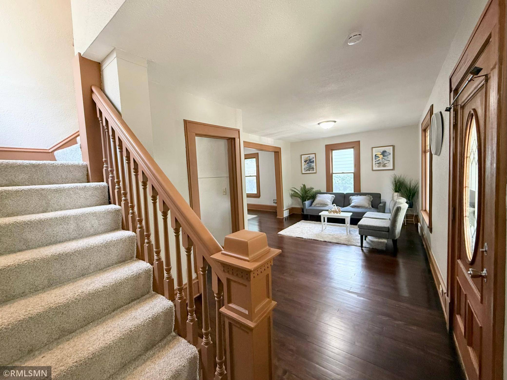 324 Topping ST, Saint Paul, MN 55117