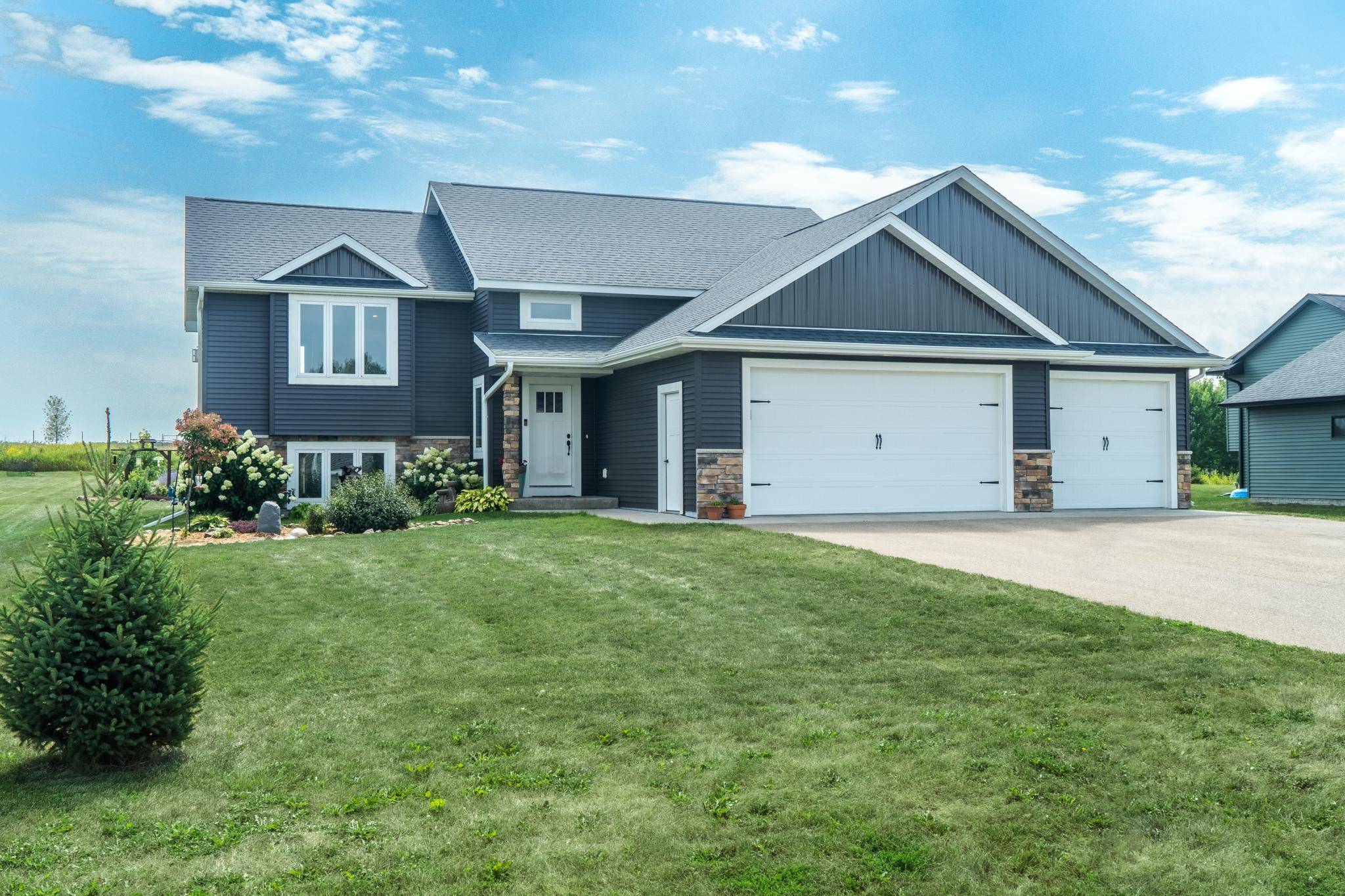 1623 72nd AVE, Hammond, WI 54015