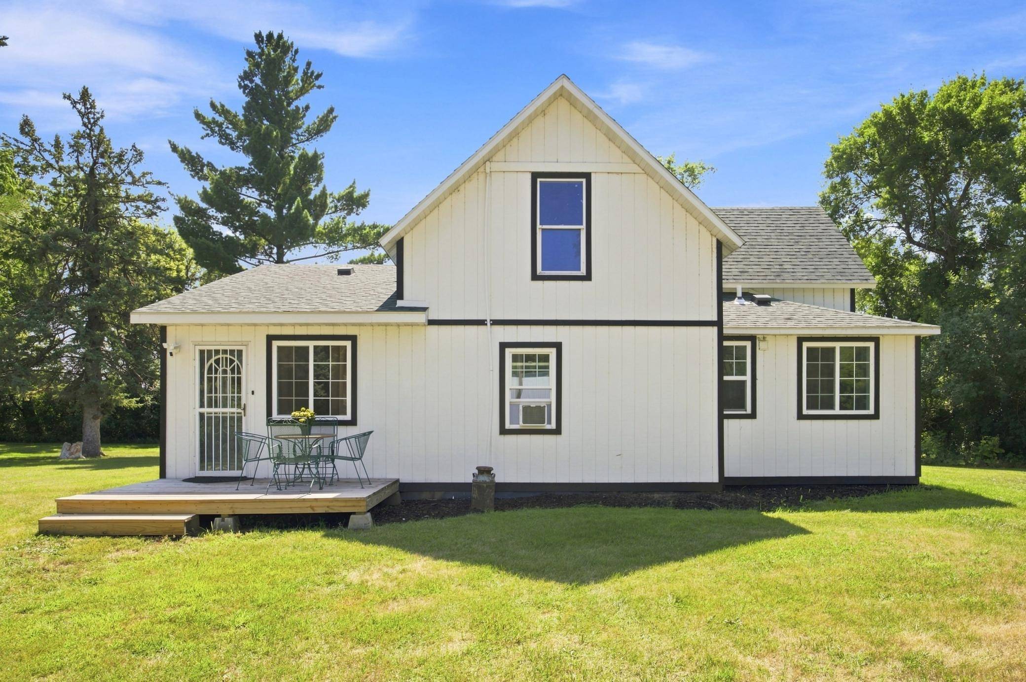 38401 County Highway 21, Rothsay, MN 56579