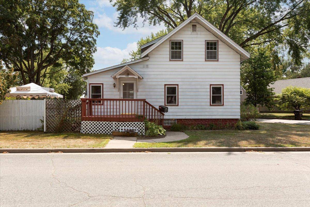 855 Stout ST NE, Menomonie, WI 54751
