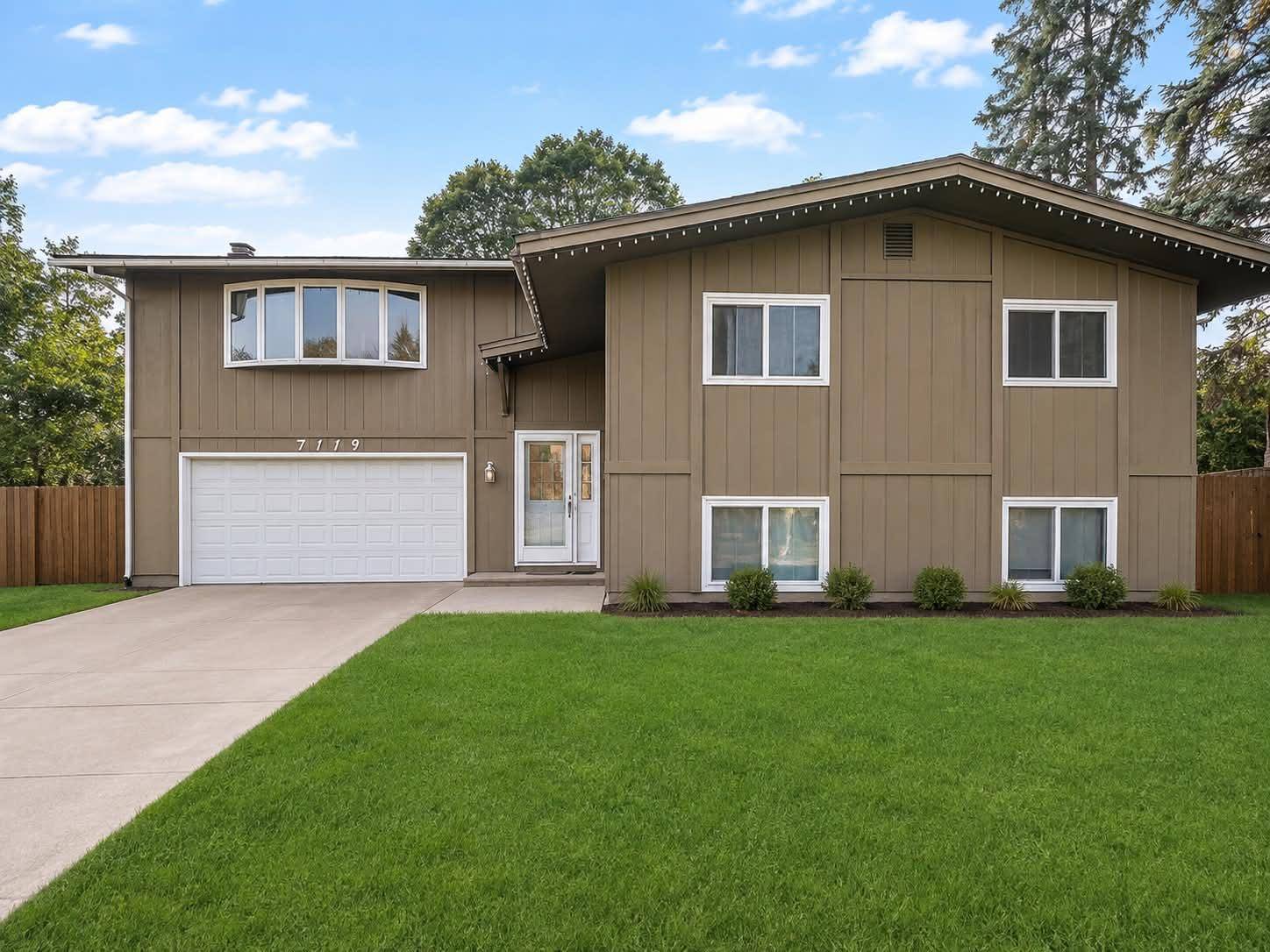 7119 Dallas RD, Brooklyn Center, MN 55430