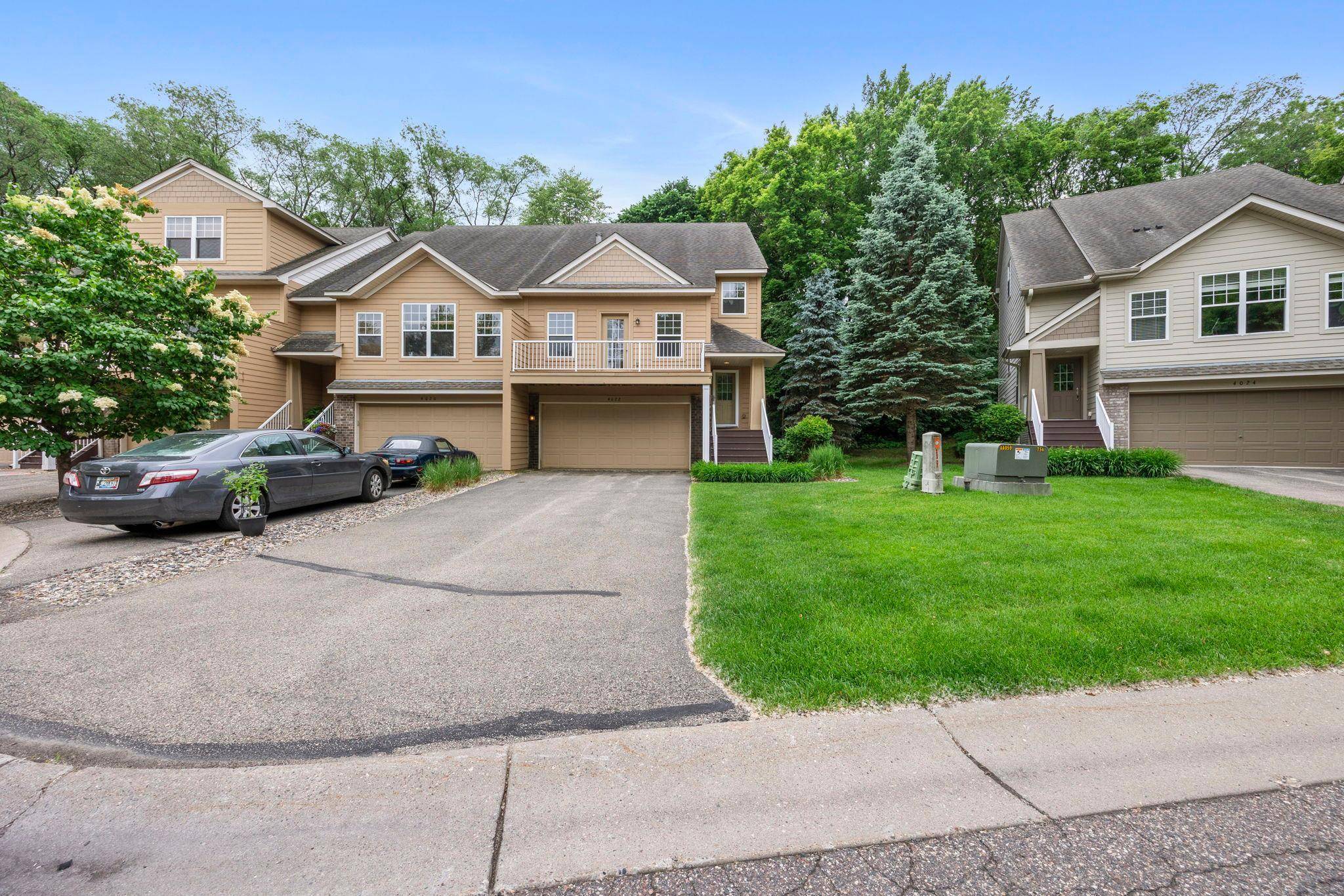 4022 Cedar Grove LN, Eagan, MN 55122